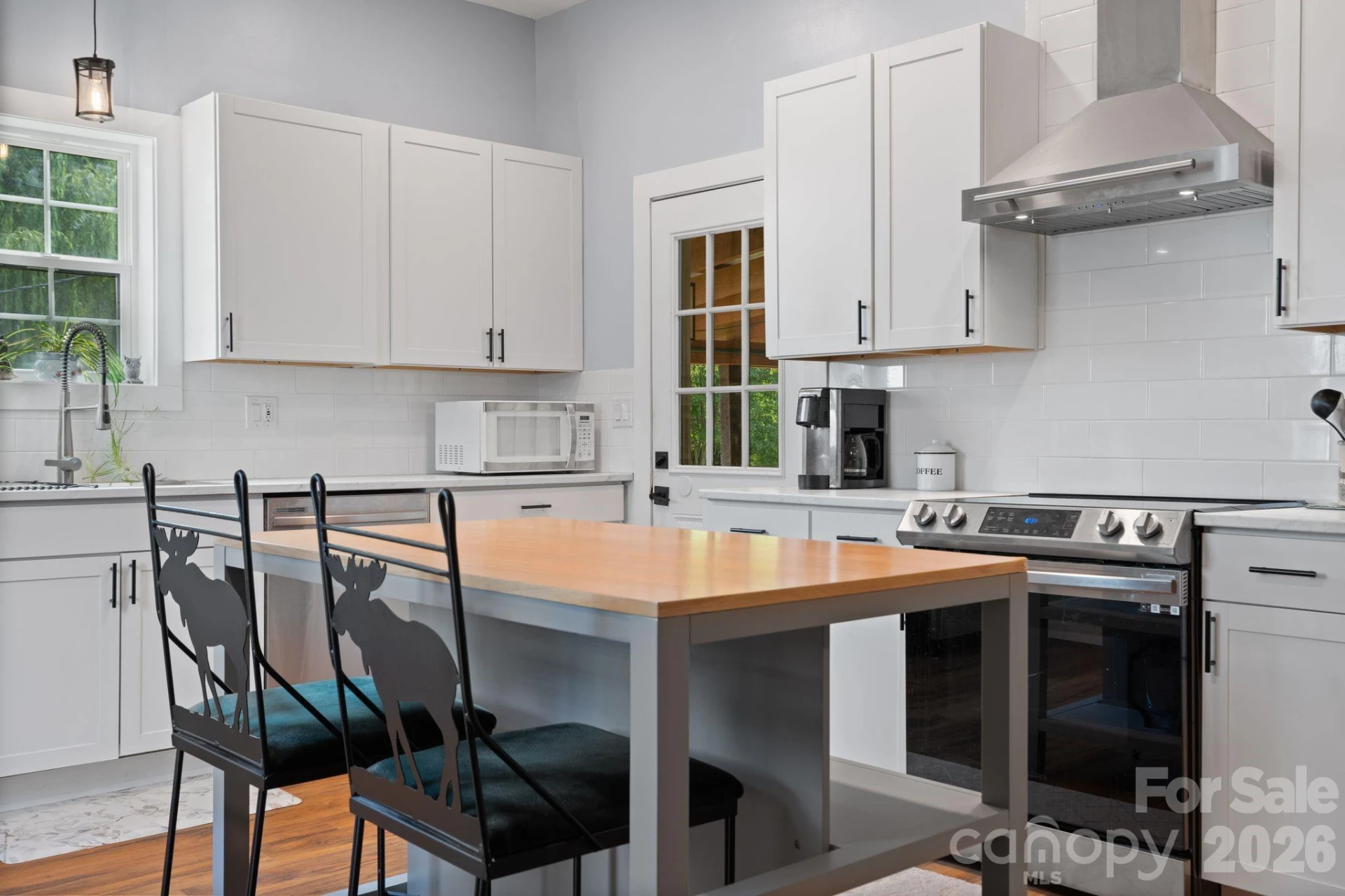 636 N Trade Street - Photo 10
