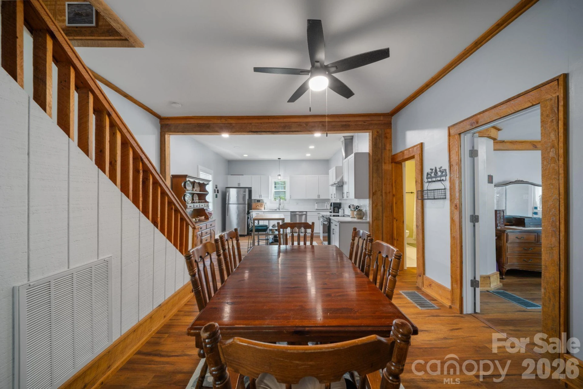 636 N Trade Street - Photo 15