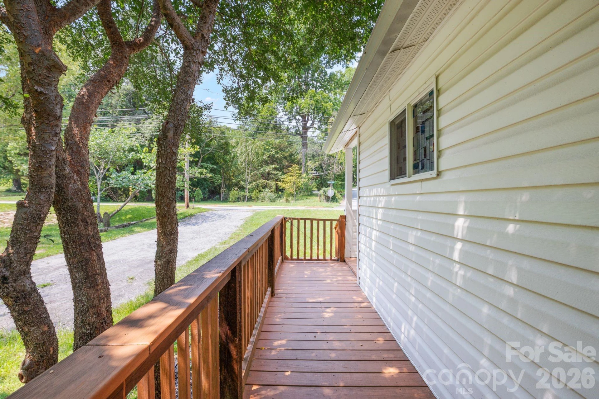 636 N Trade Street - Photo 32