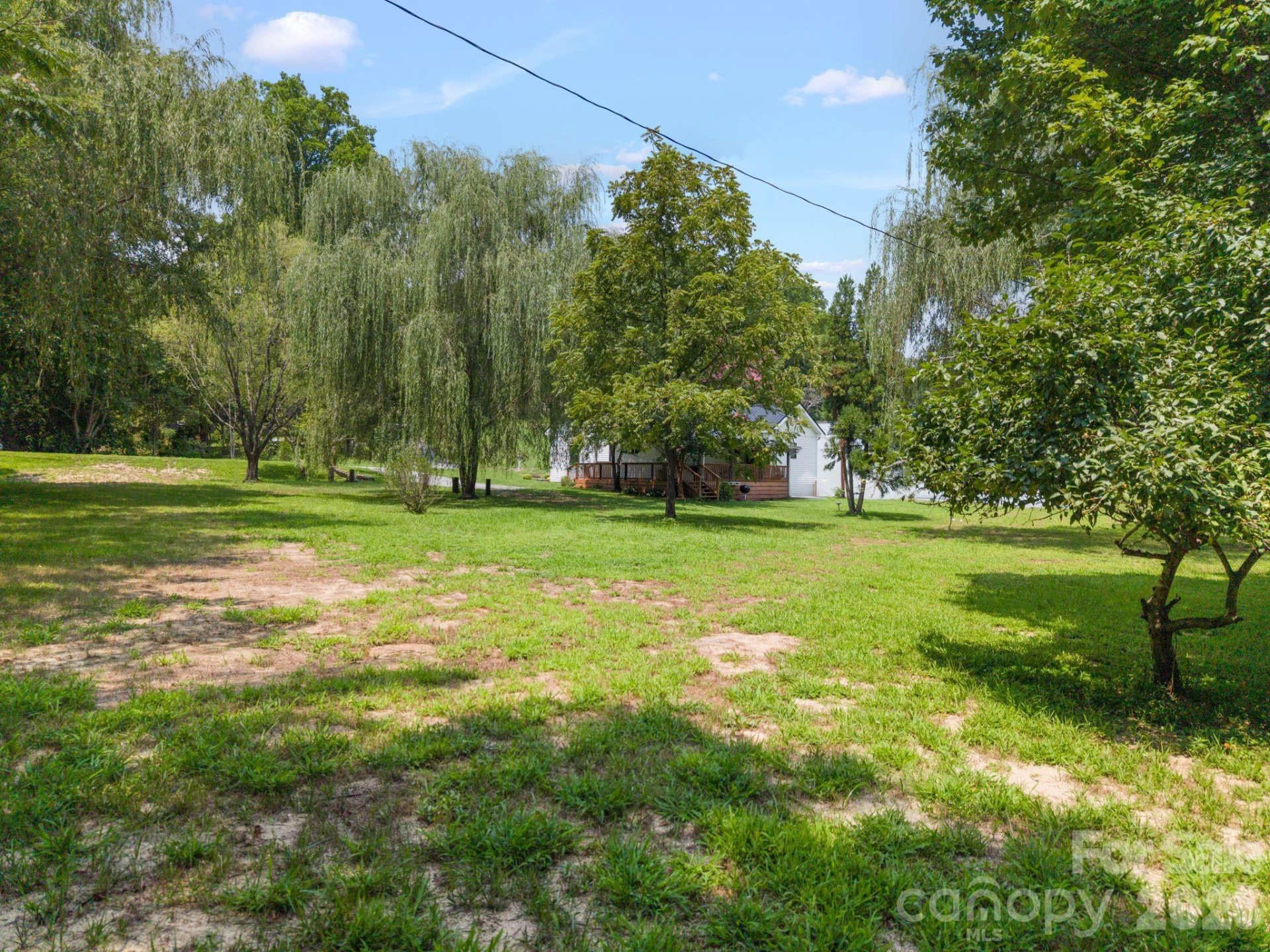 636 N Trade Street - Photo 38