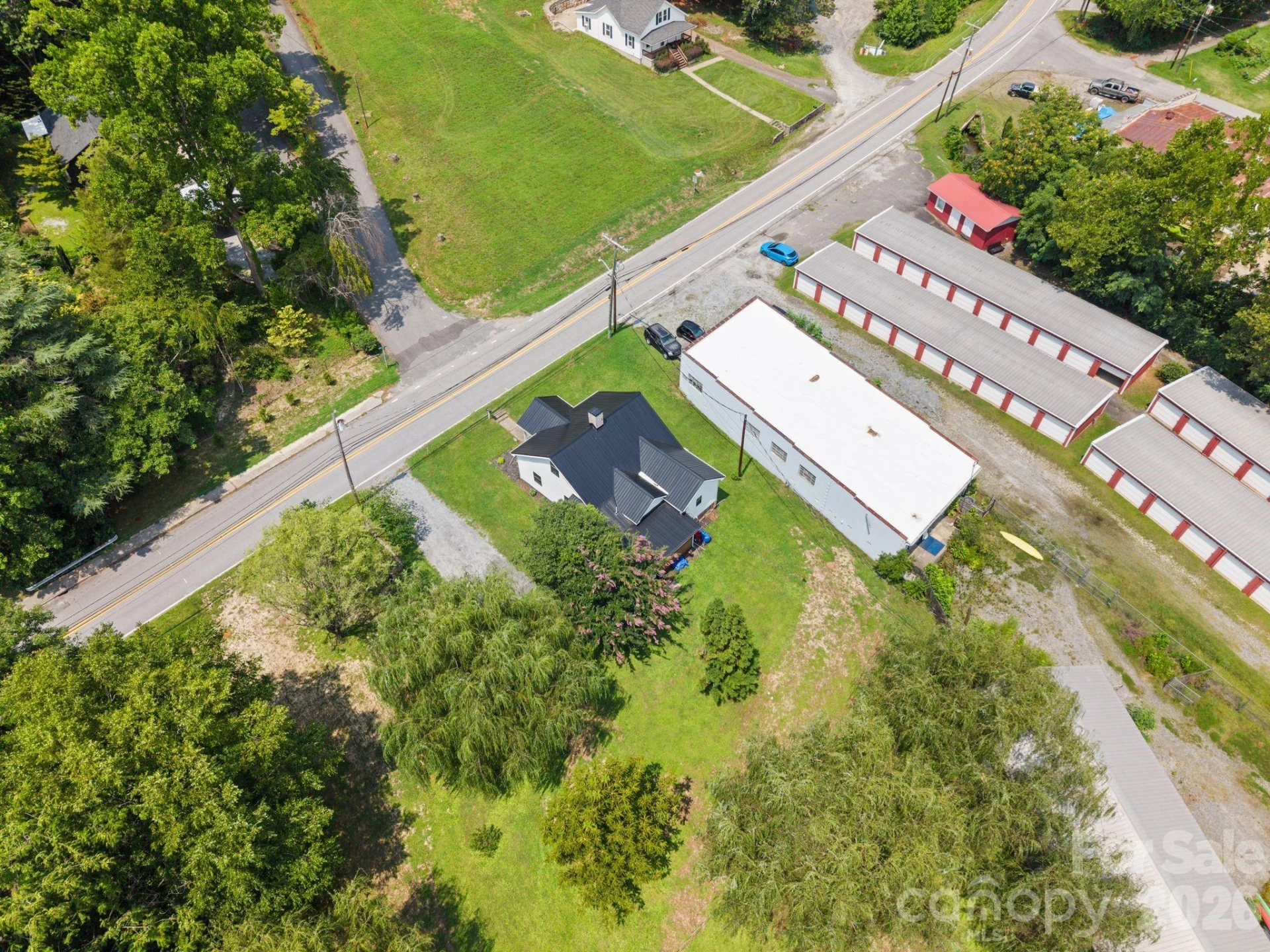 636 N Trade Street - Photo 45