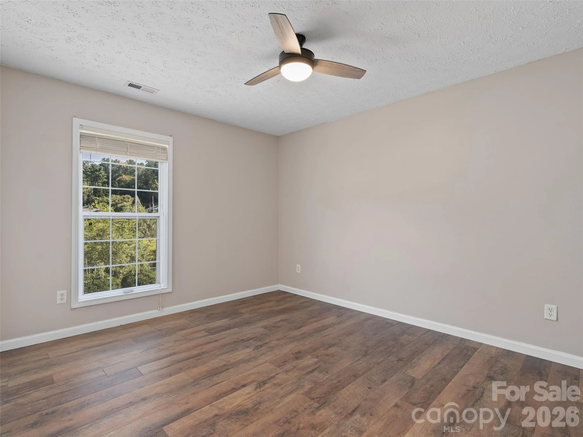 237 Camelot Drive #B - Photo 12