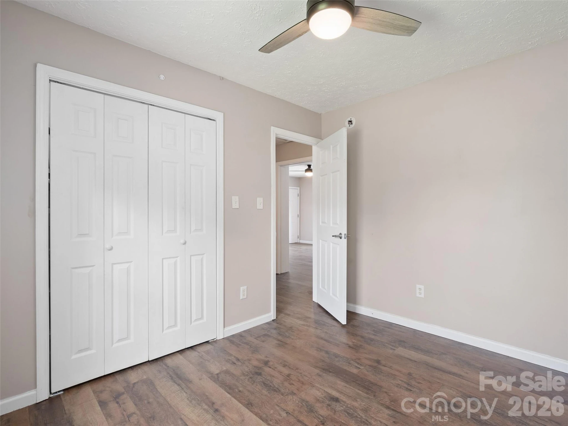 237 Camelot Drive #B - Photo 15