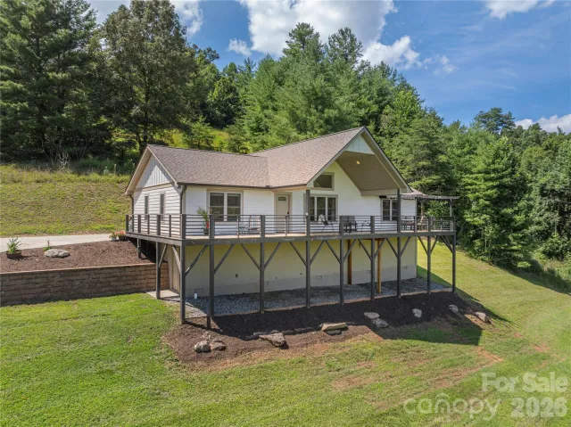 68 Clear View Drive, Mars Hill, NC, 28754