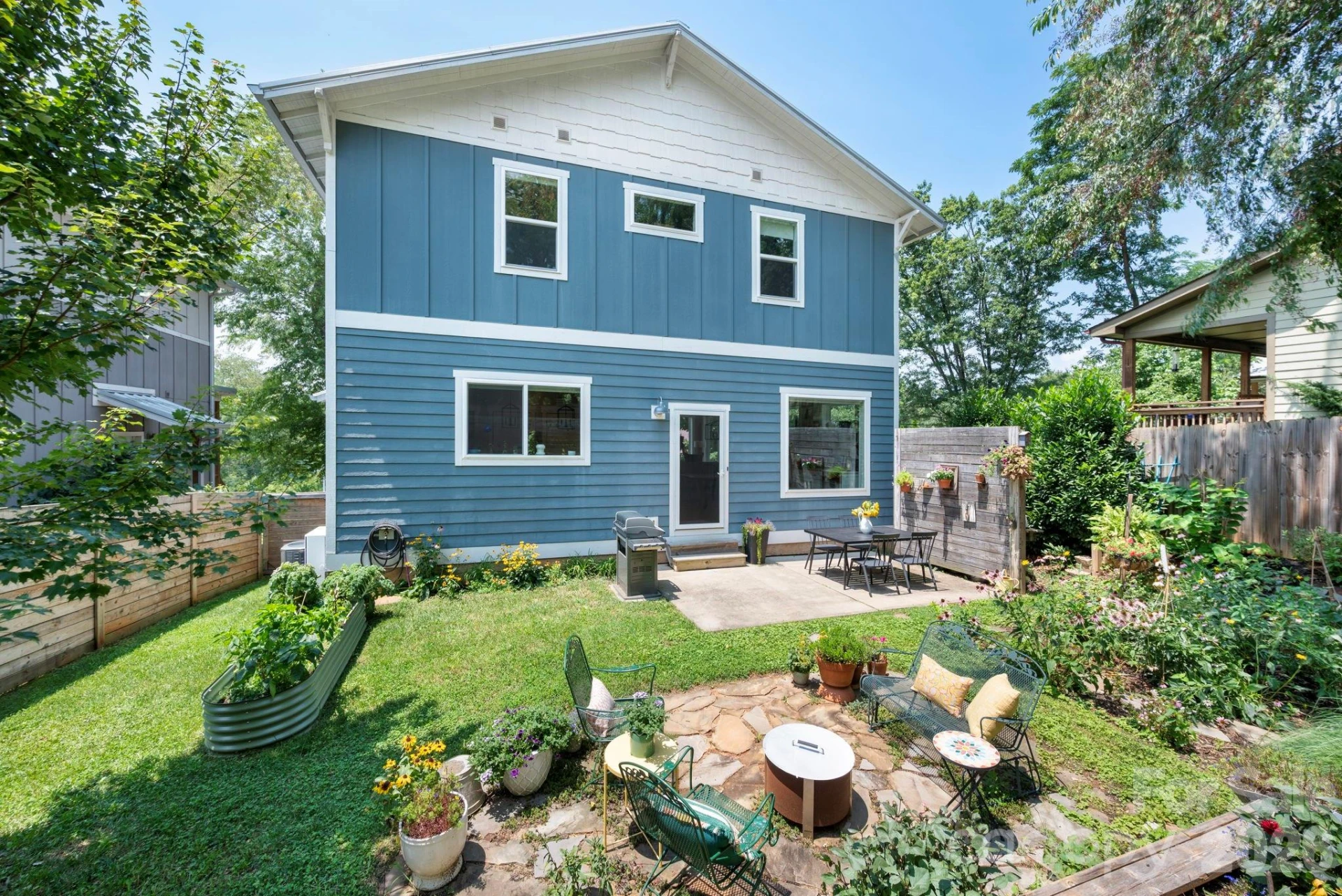 82 Frances Street - Photo 4