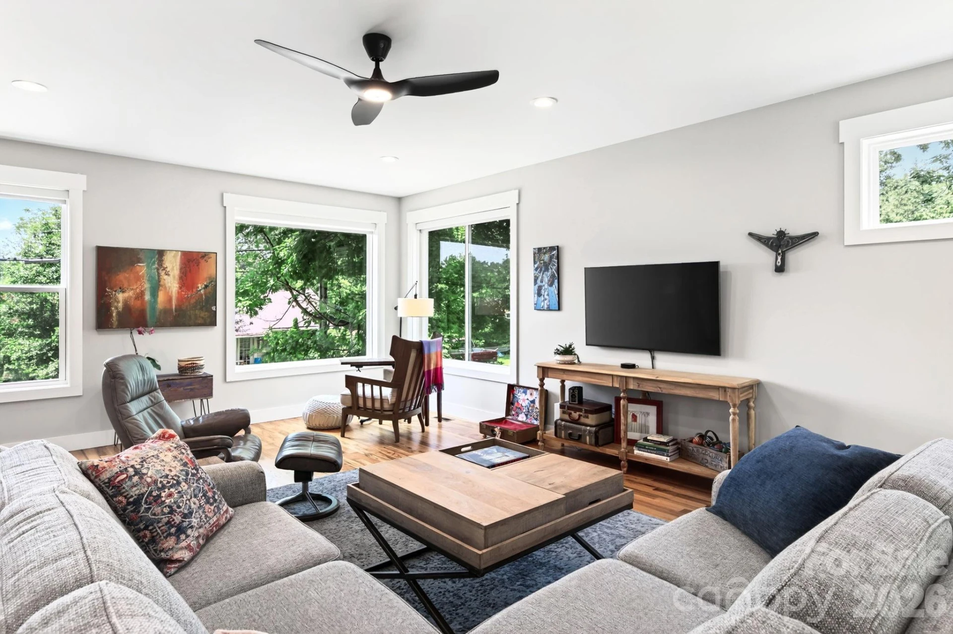 82 Frances Street - Photo 9