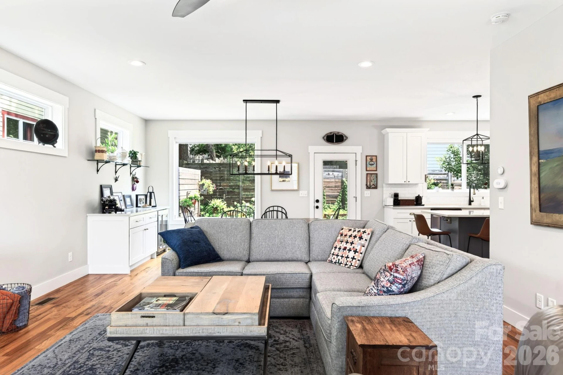 82 Frances Street - Photo 12