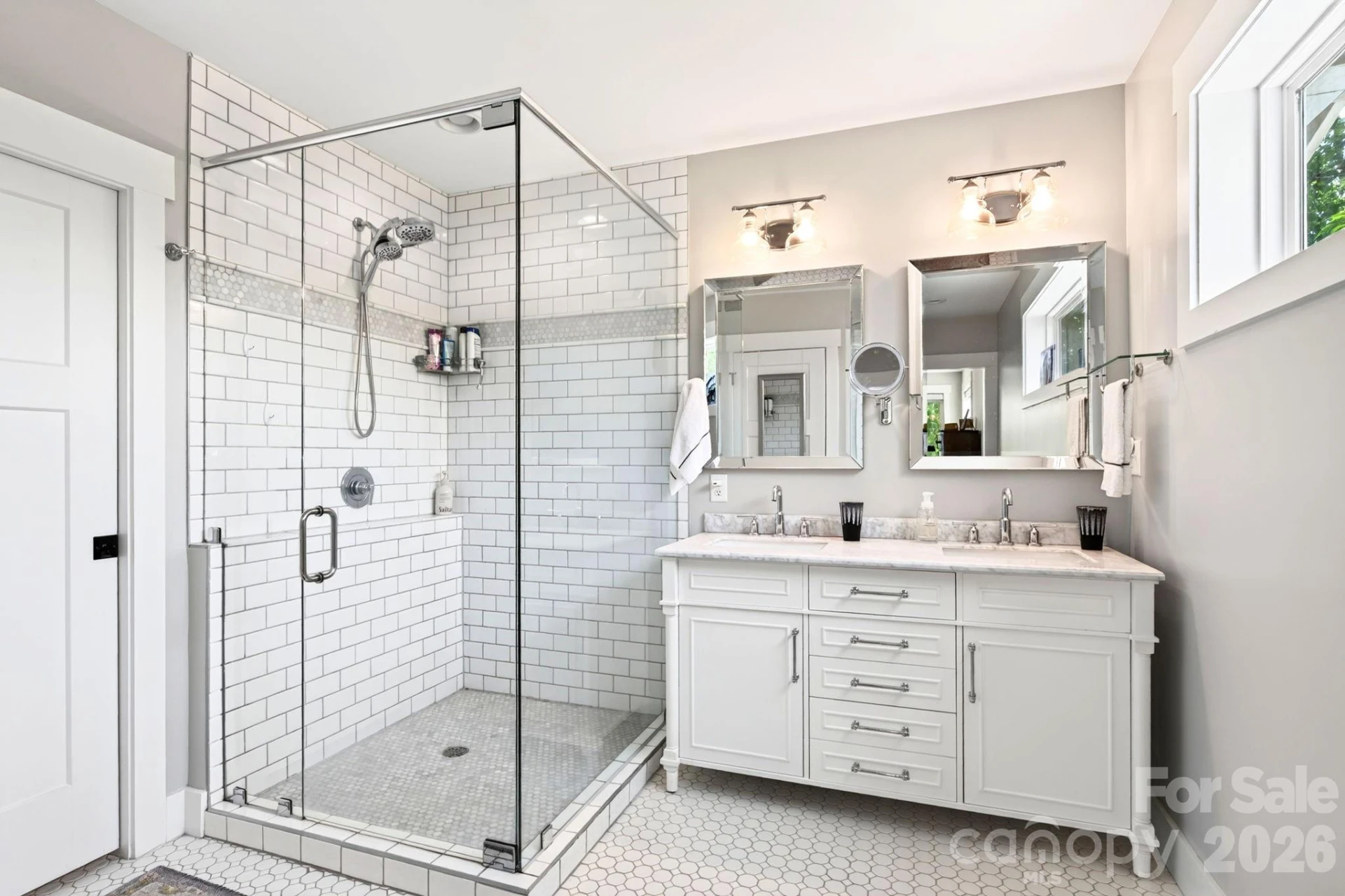 82 Frances Street - Photo 23