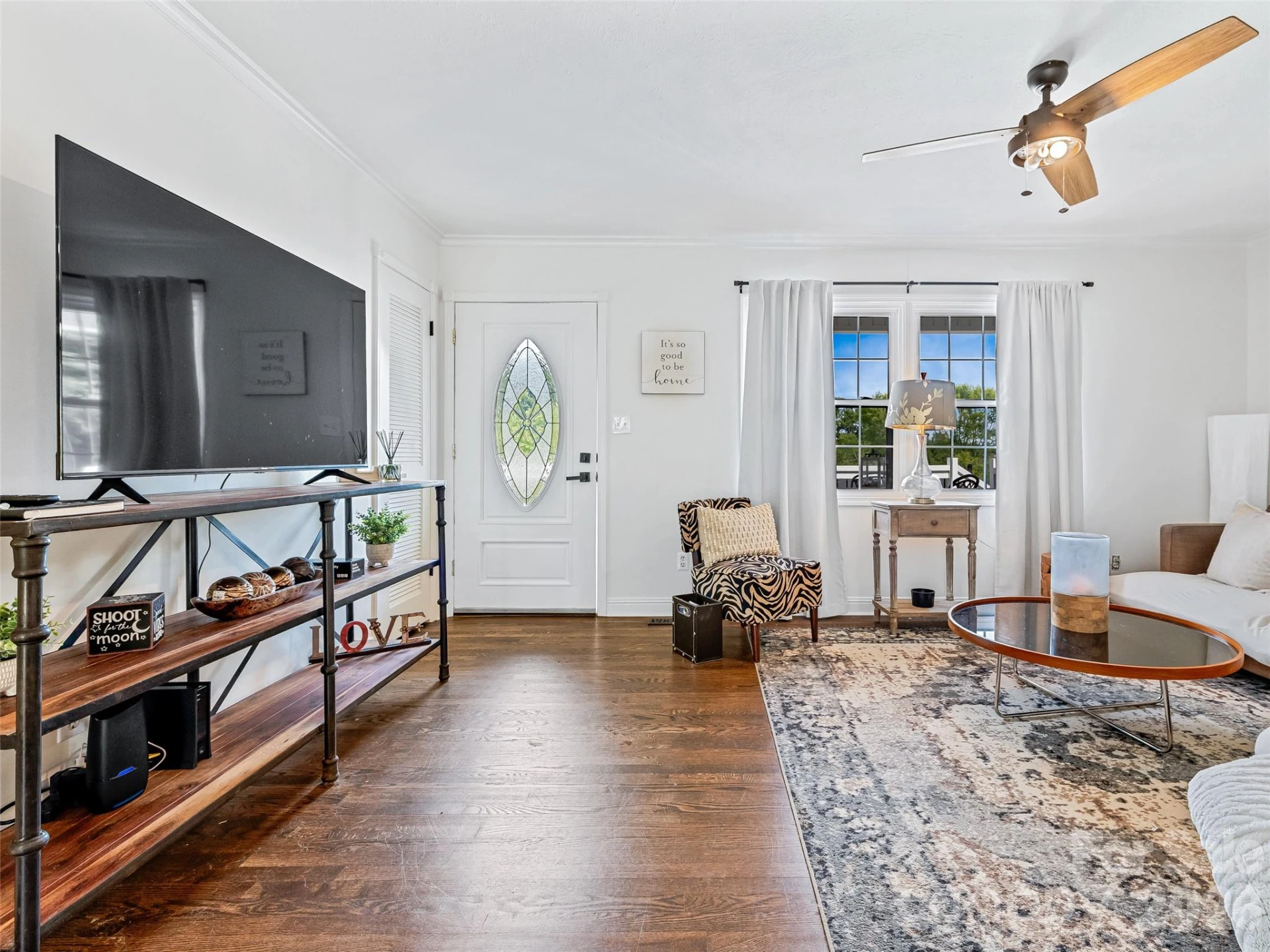7 Southwicke Drive - Photo 4