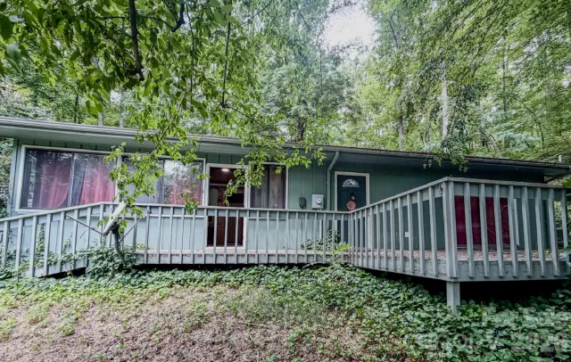 232 Island Creek Road, Lake Lure, NC, 28746