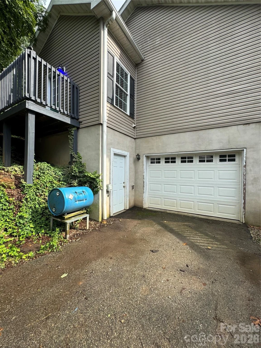 1886 Old Linville Road - Photo 2