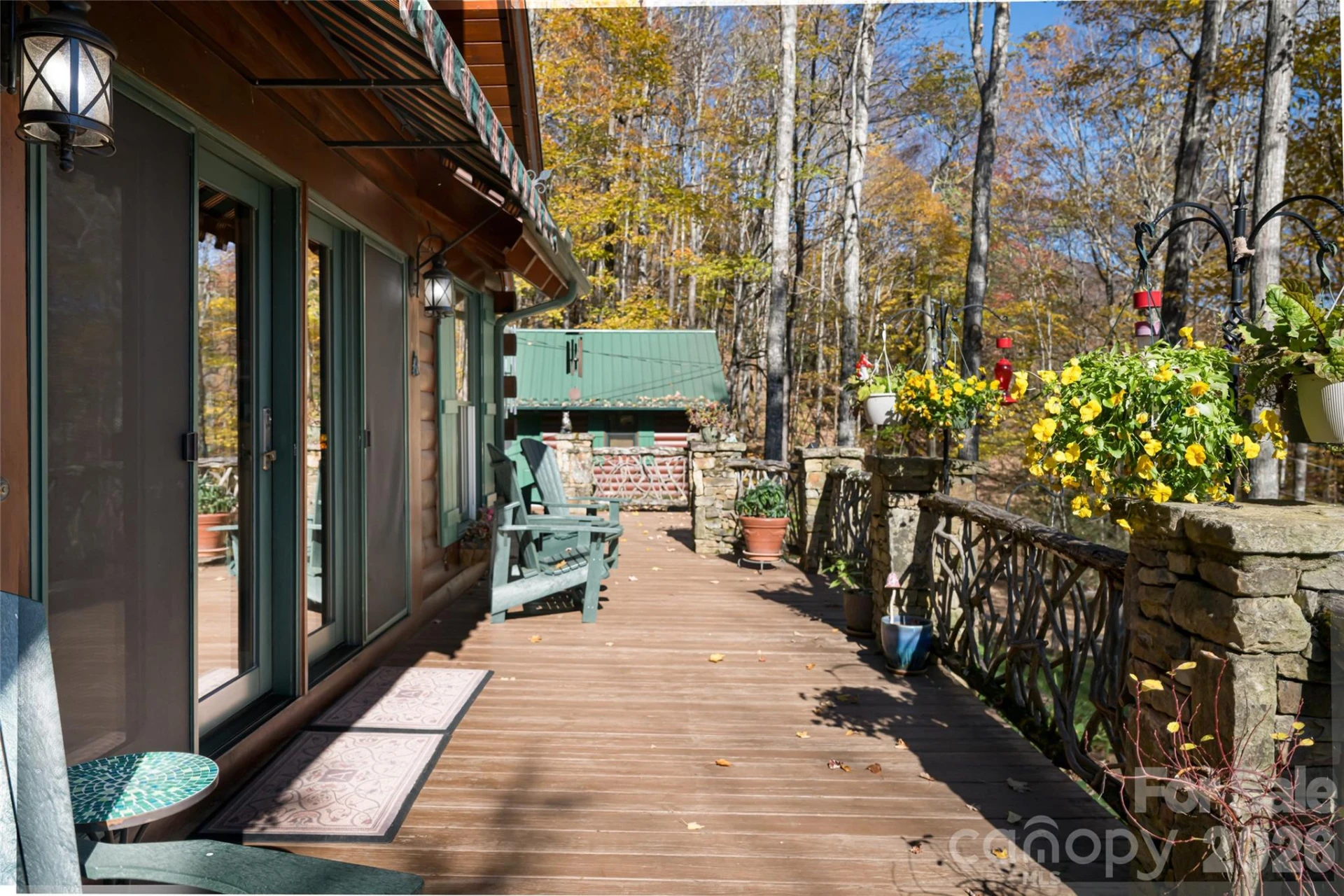 580 Flying Hawk Trail - Photo 34