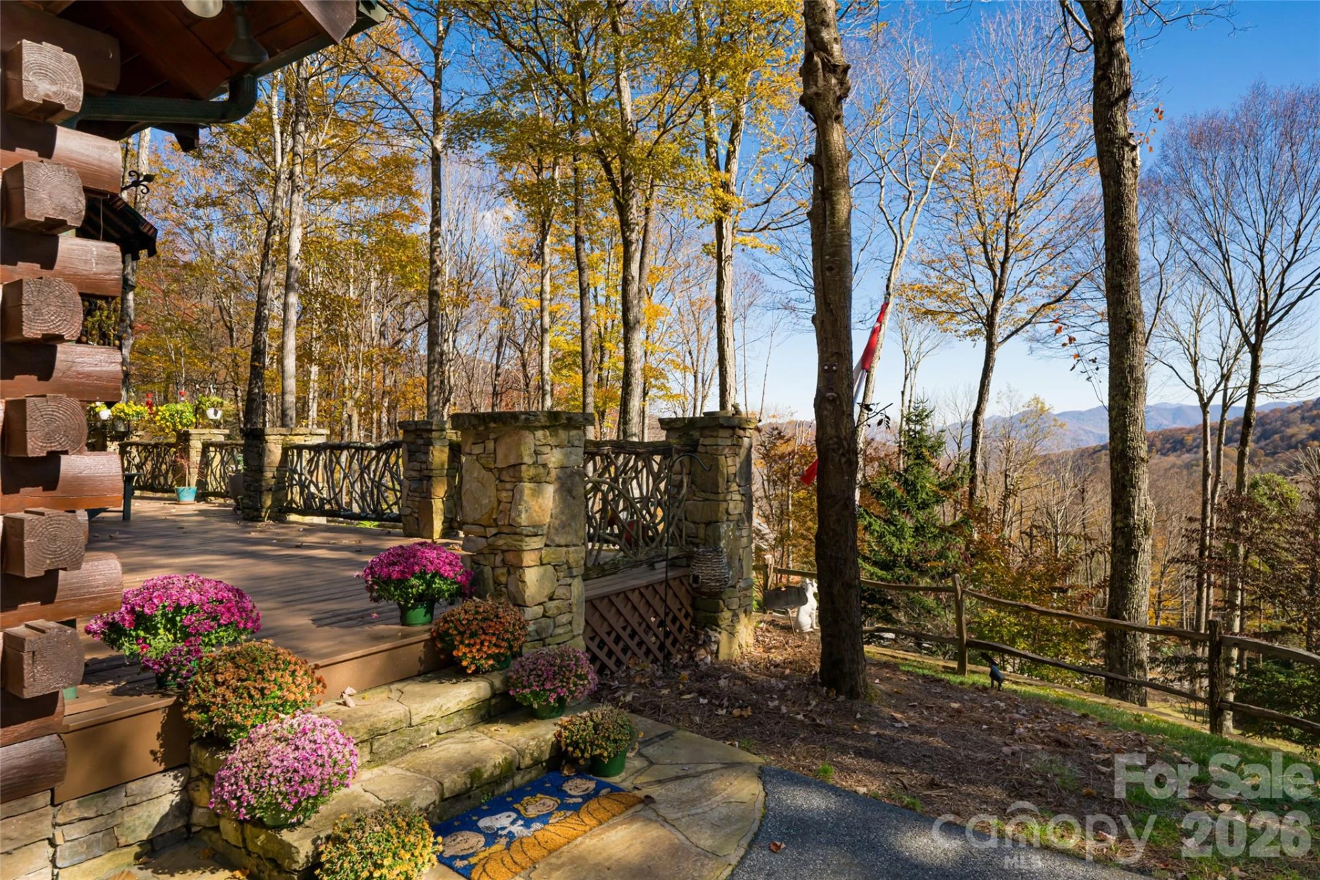 580 Flying Hawk Trail - Photo 39