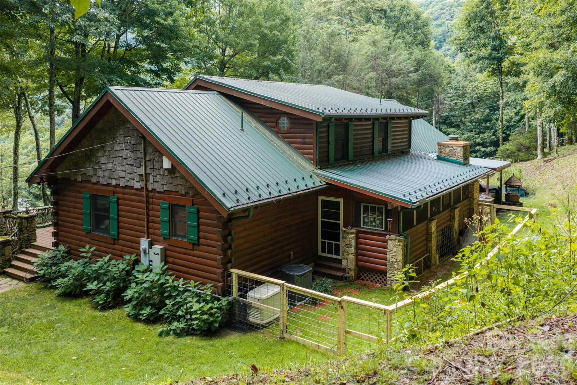 580 Flying Hawk Trail - Photo 42