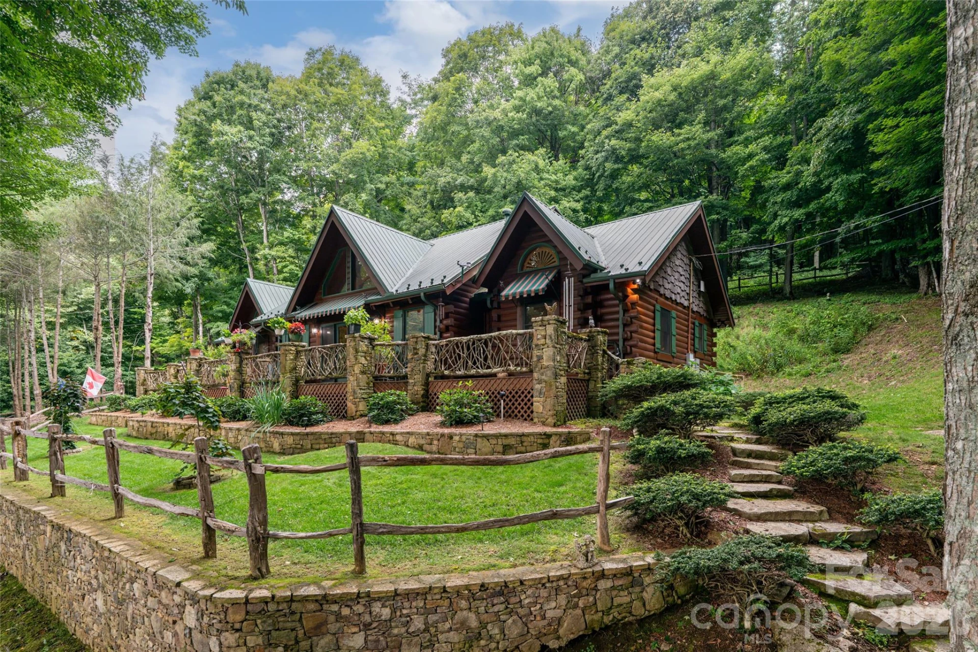 580 Flying Hawk Trail - Photo 45