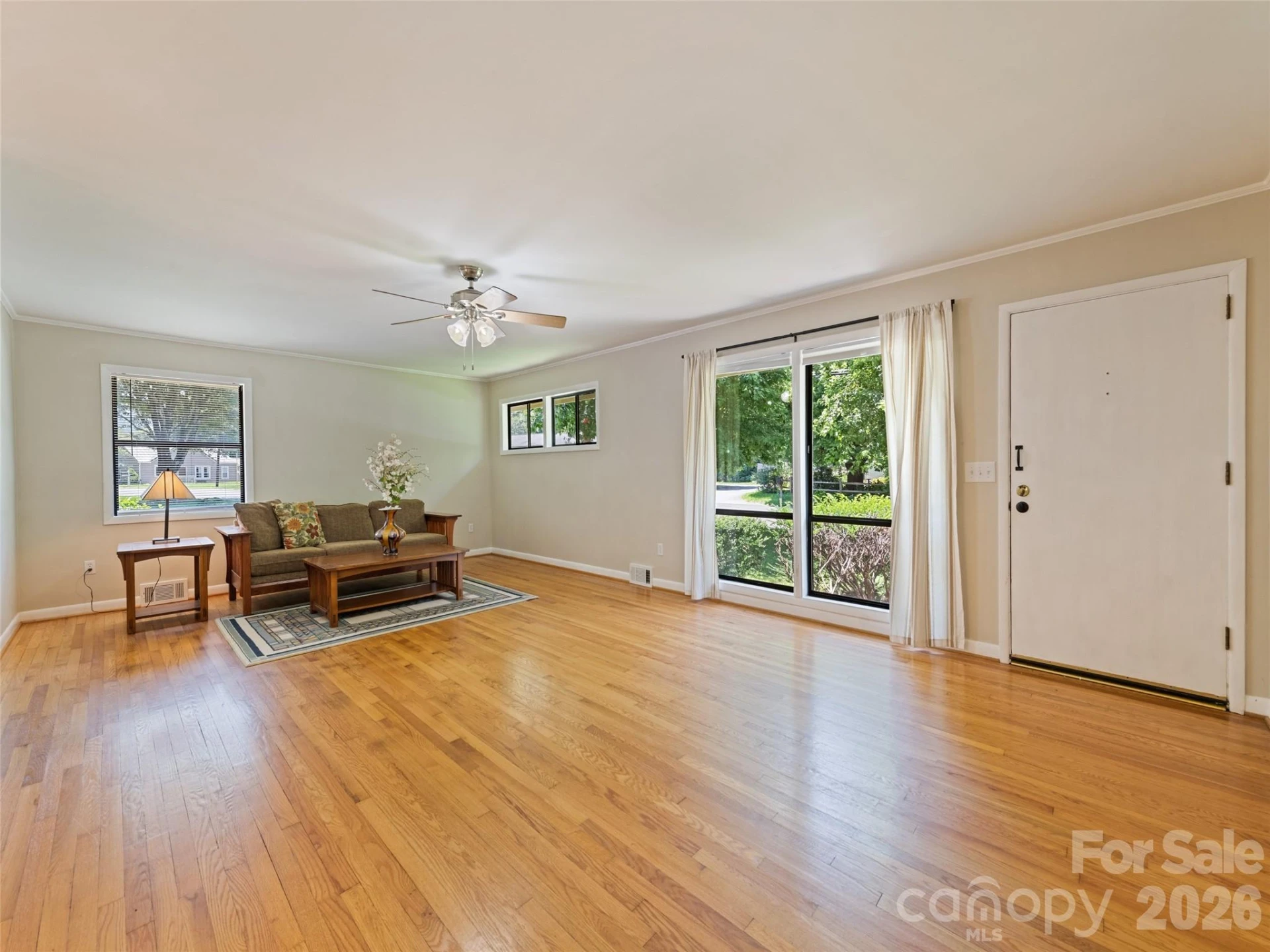 713 Brown Avenue - Photo 9
