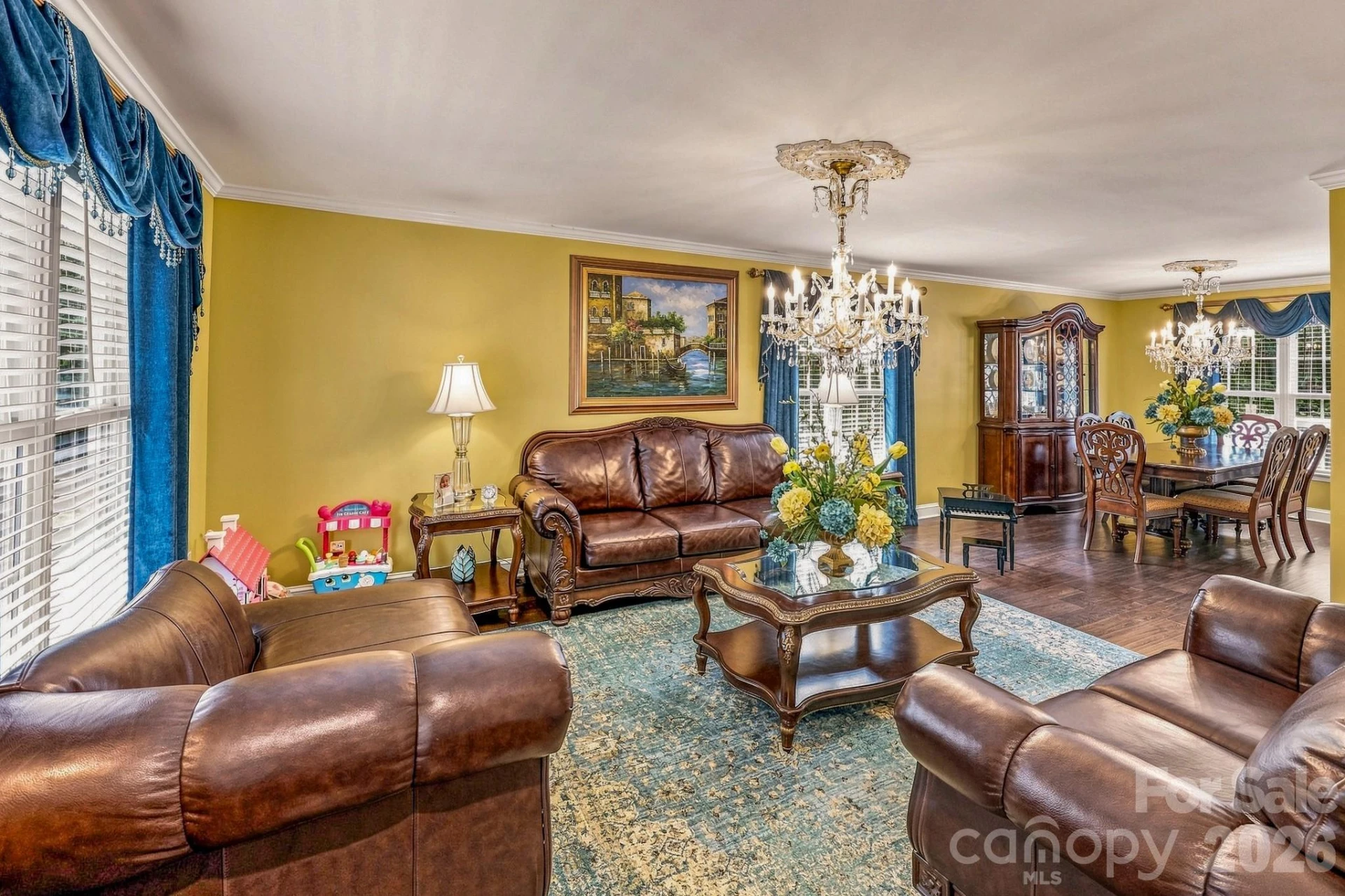 163 Sherry Street - Photo 2