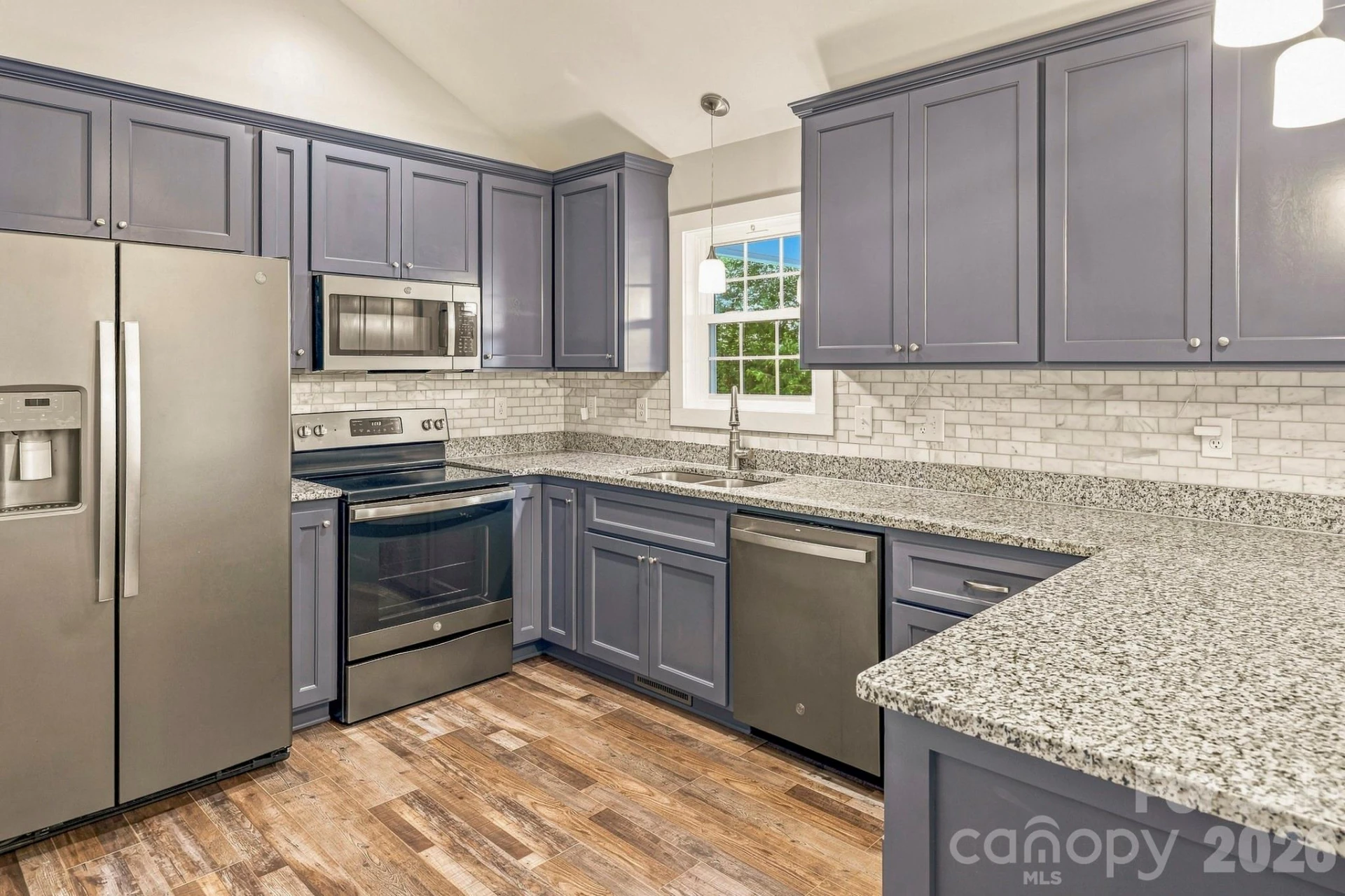 116 Kingston Place - Photo 6
