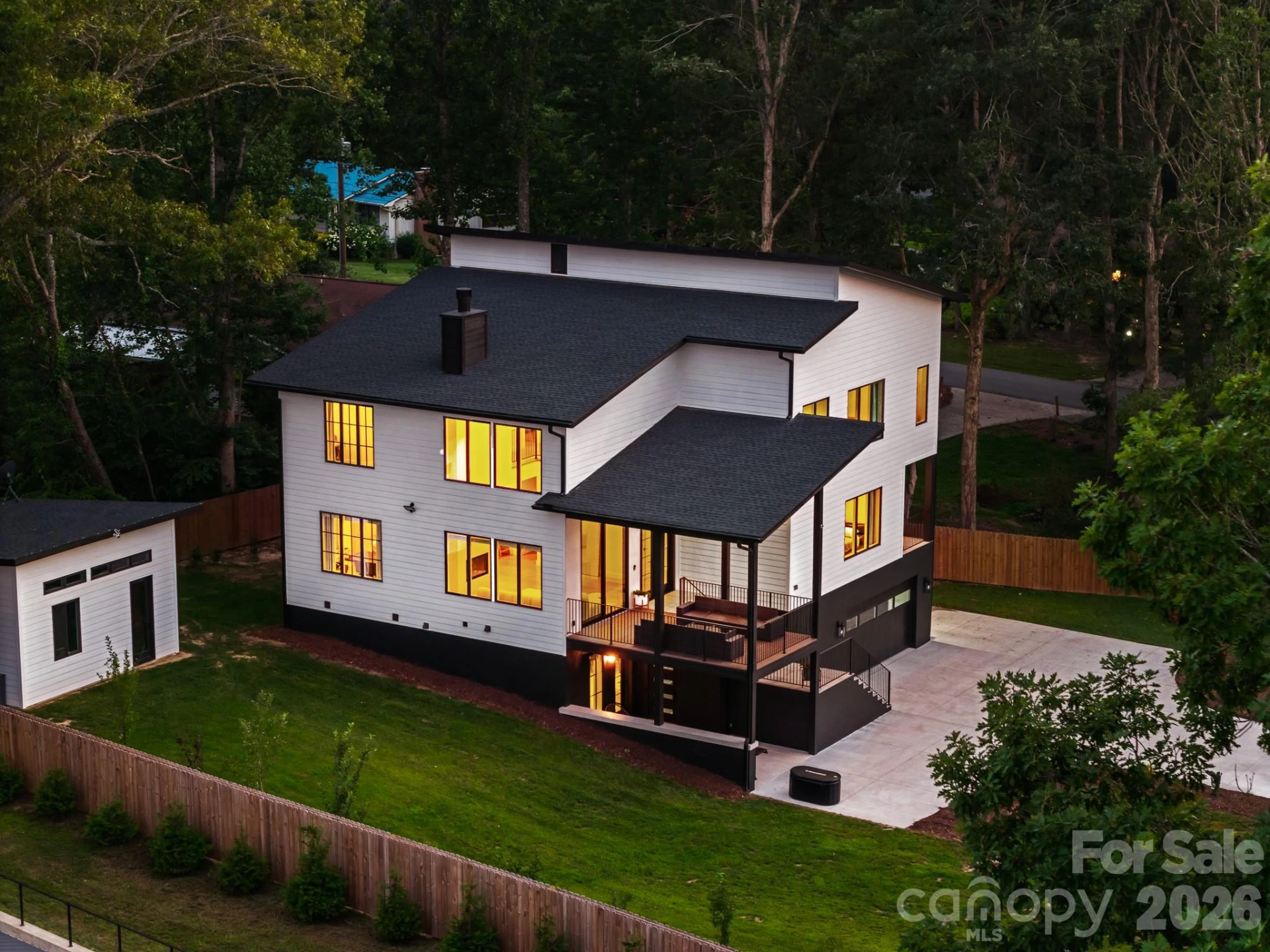 52 Klimovych Road - Photo 48