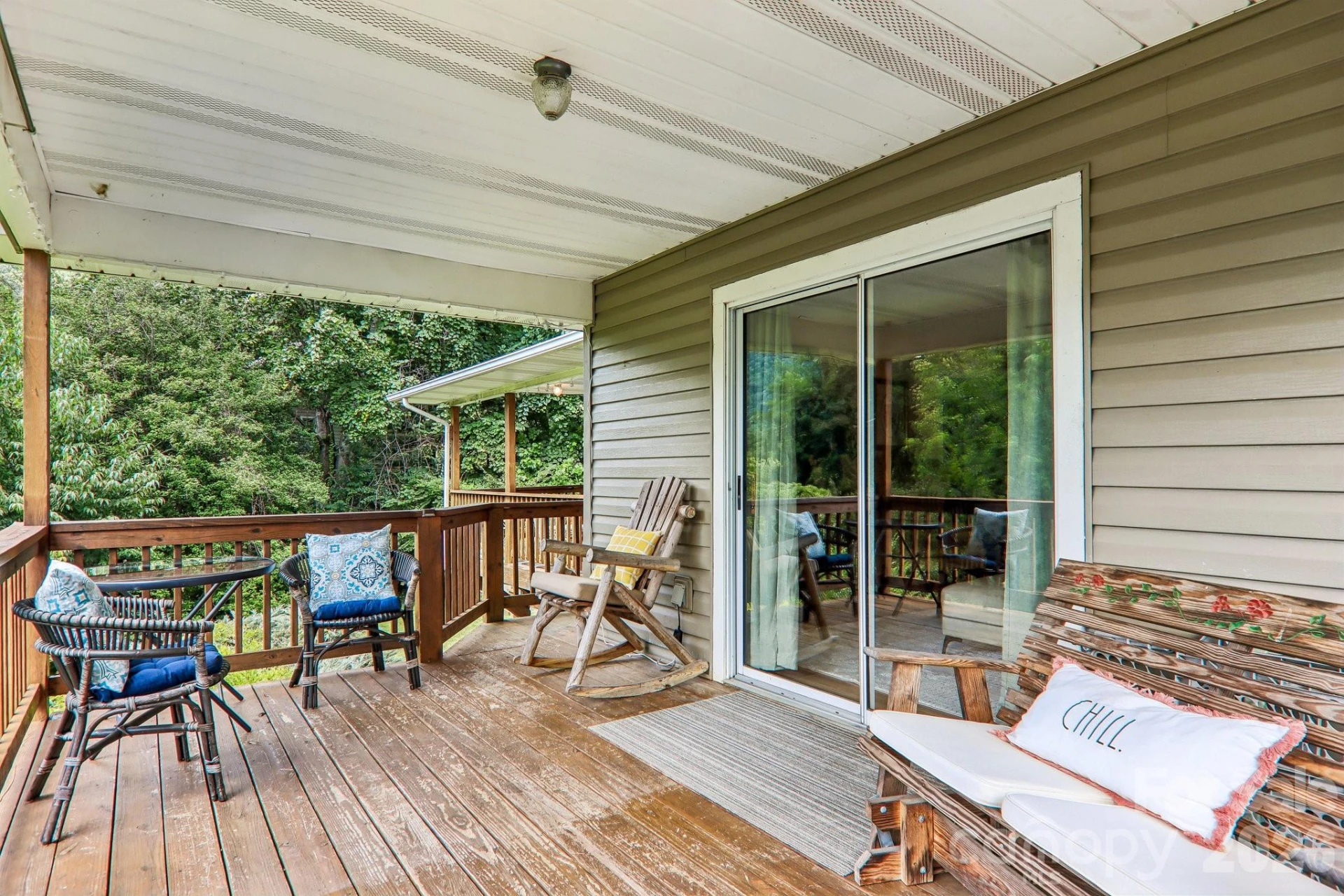 169 Highview Drive - Photo 3