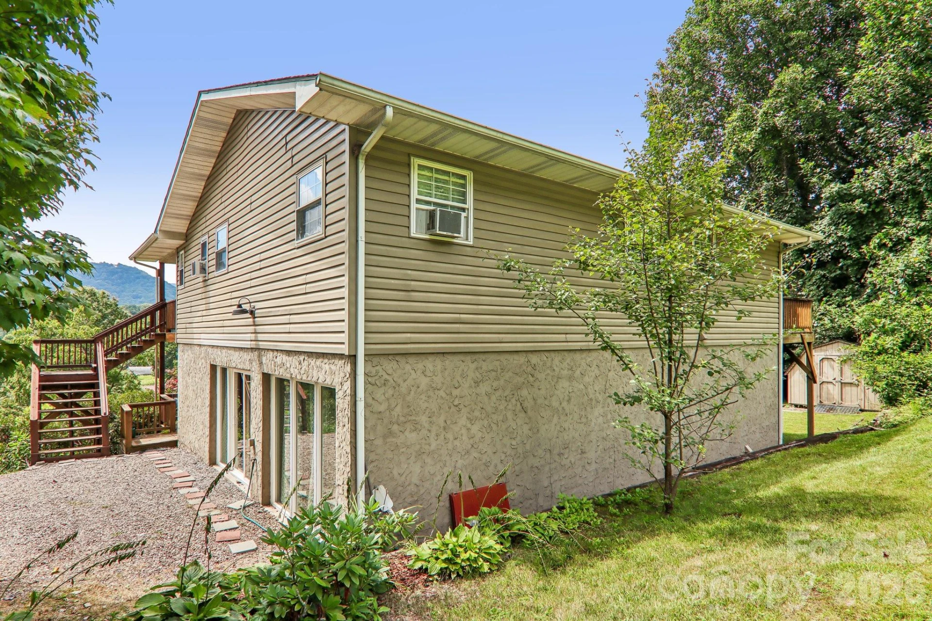 169 Highview Drive - Photo 36
