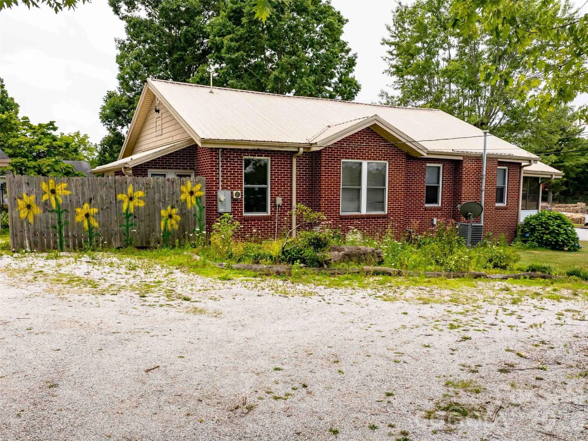 103 E King Street - Photo 7