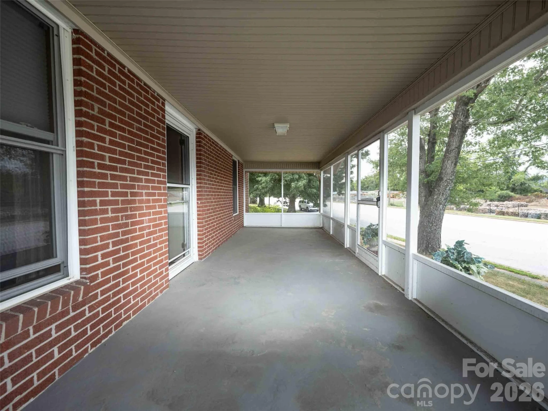 103 E King Street - Photo 28
