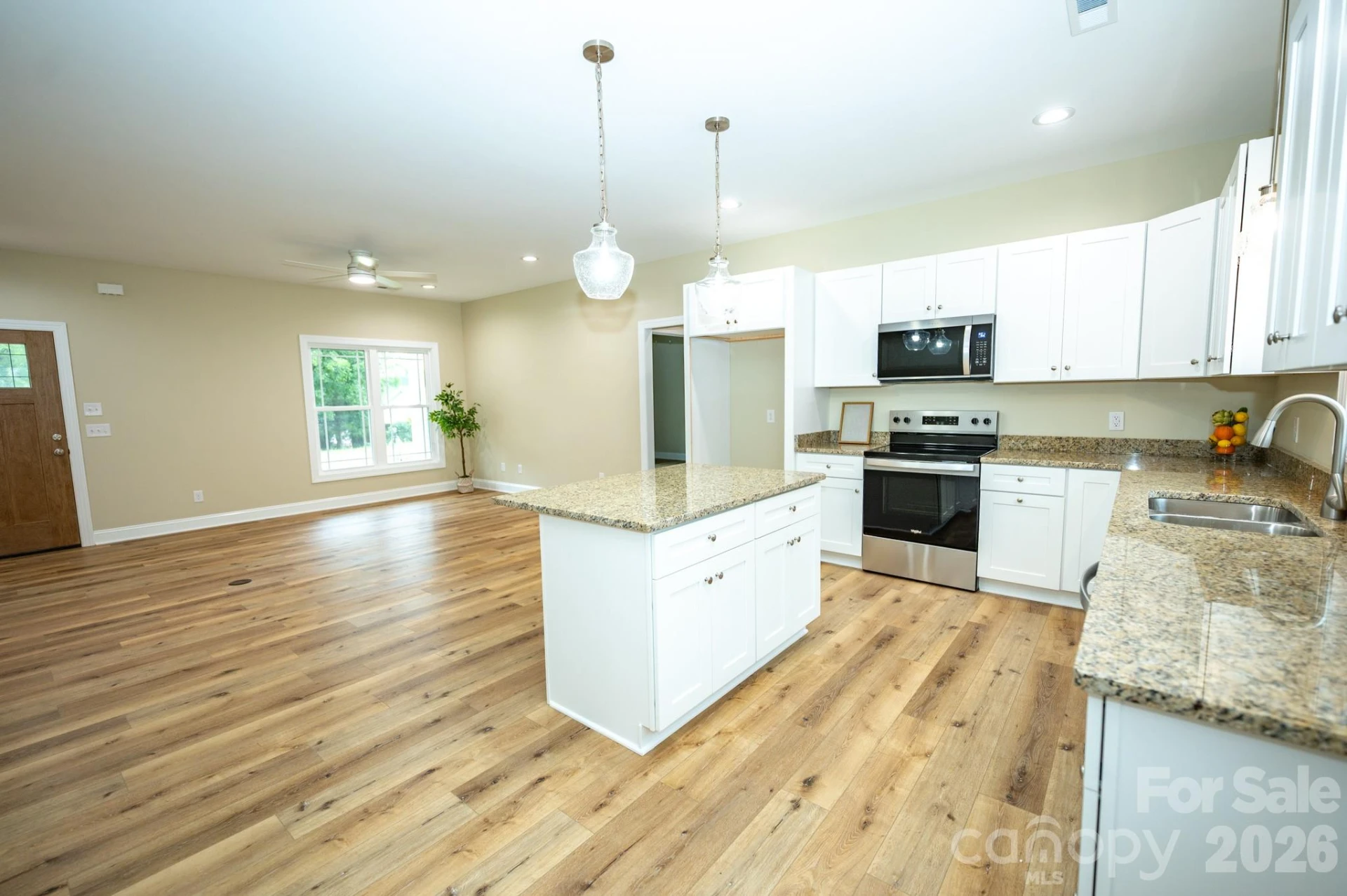 258 Florida Avenue - Photo 4