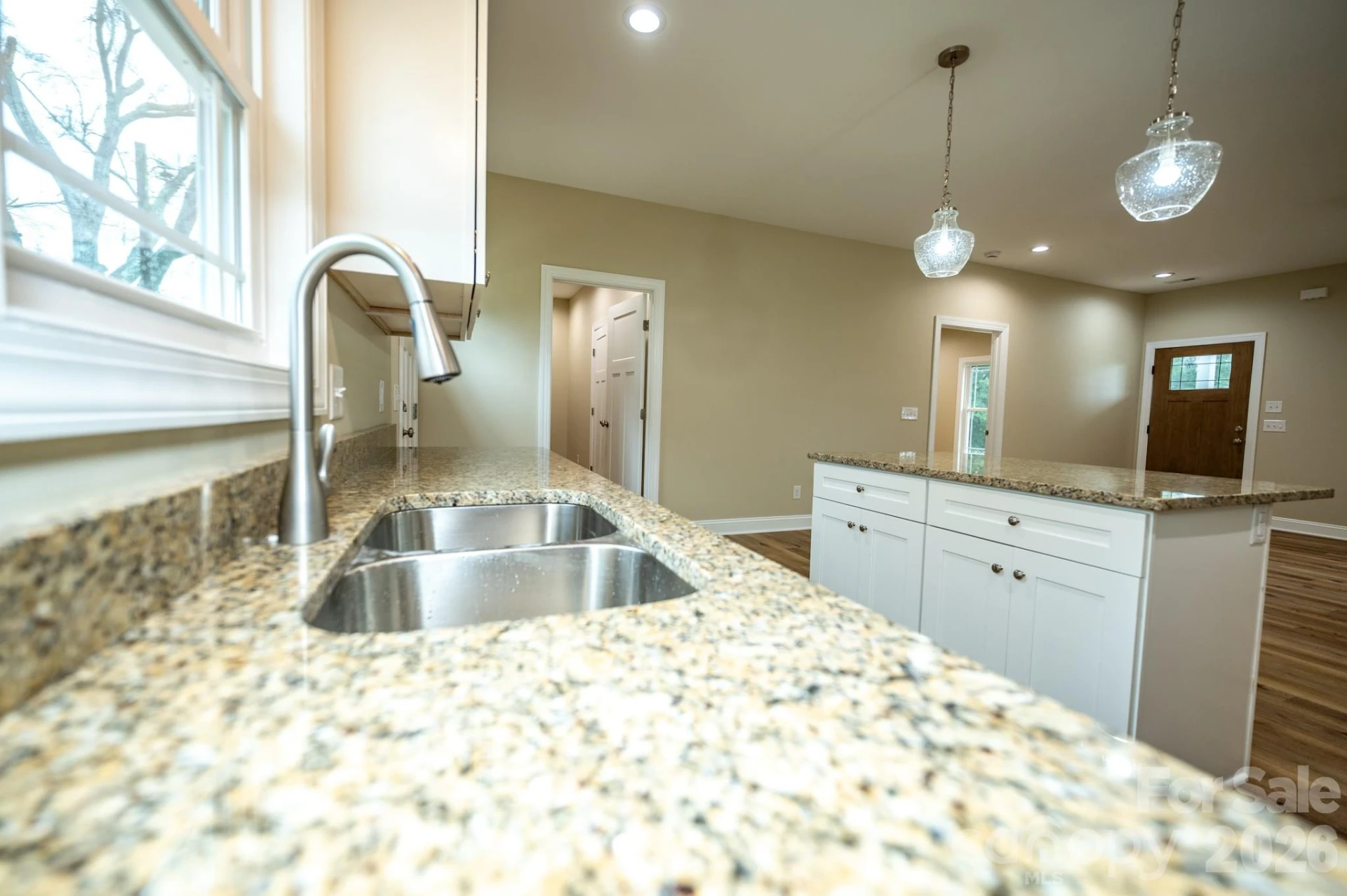 258 Florida Avenue - Photo 8