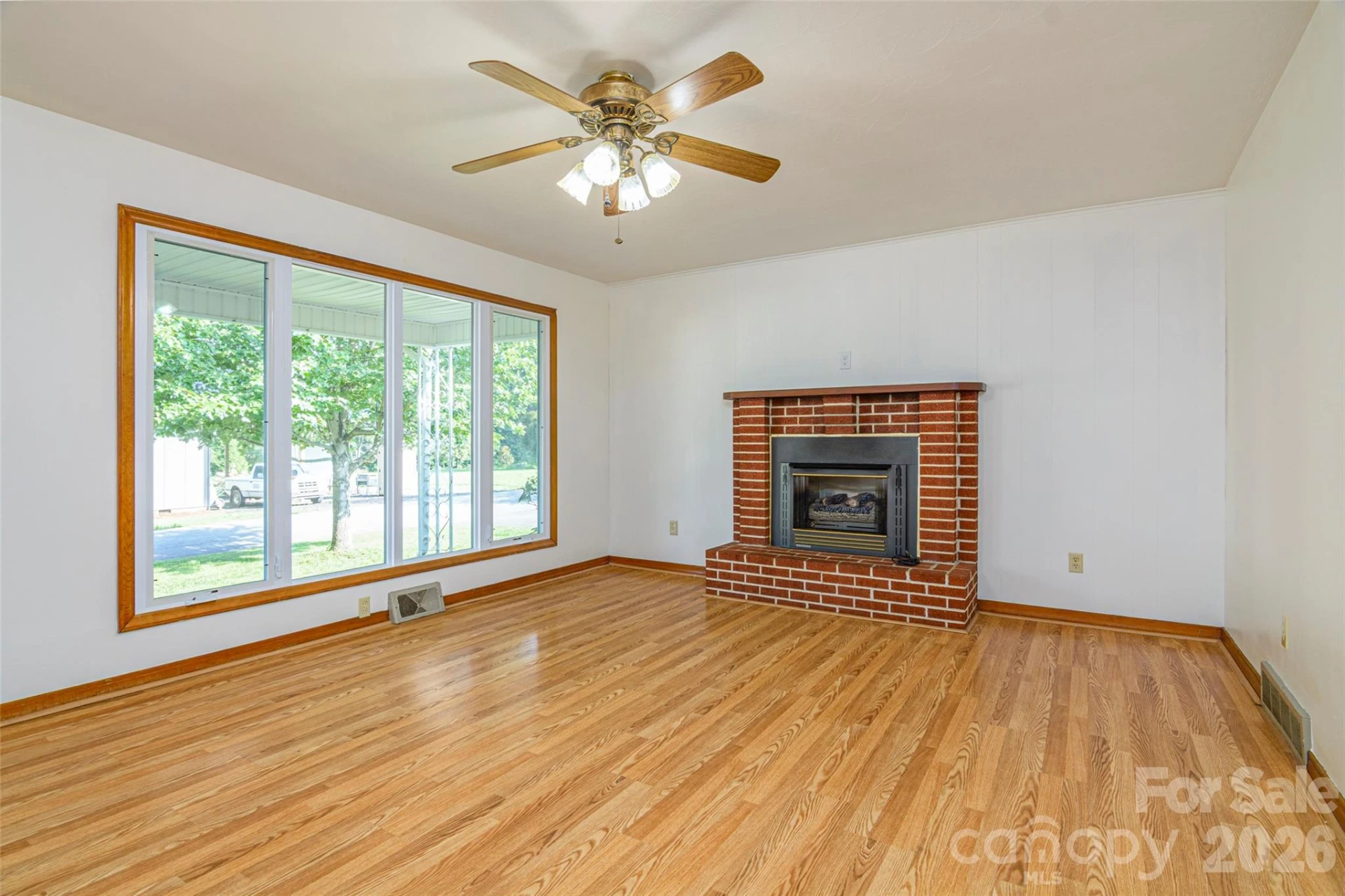 32 Kathy Drive - Photo 5