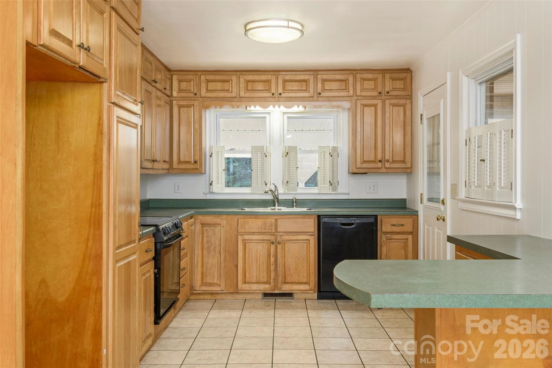 32 Kathy Drive - Photo 8