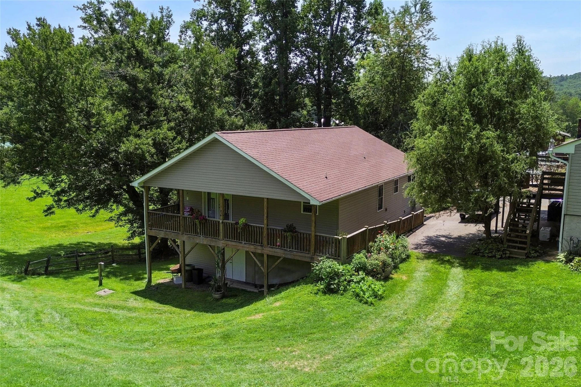 611 Pole Creasman Road - Photo 3