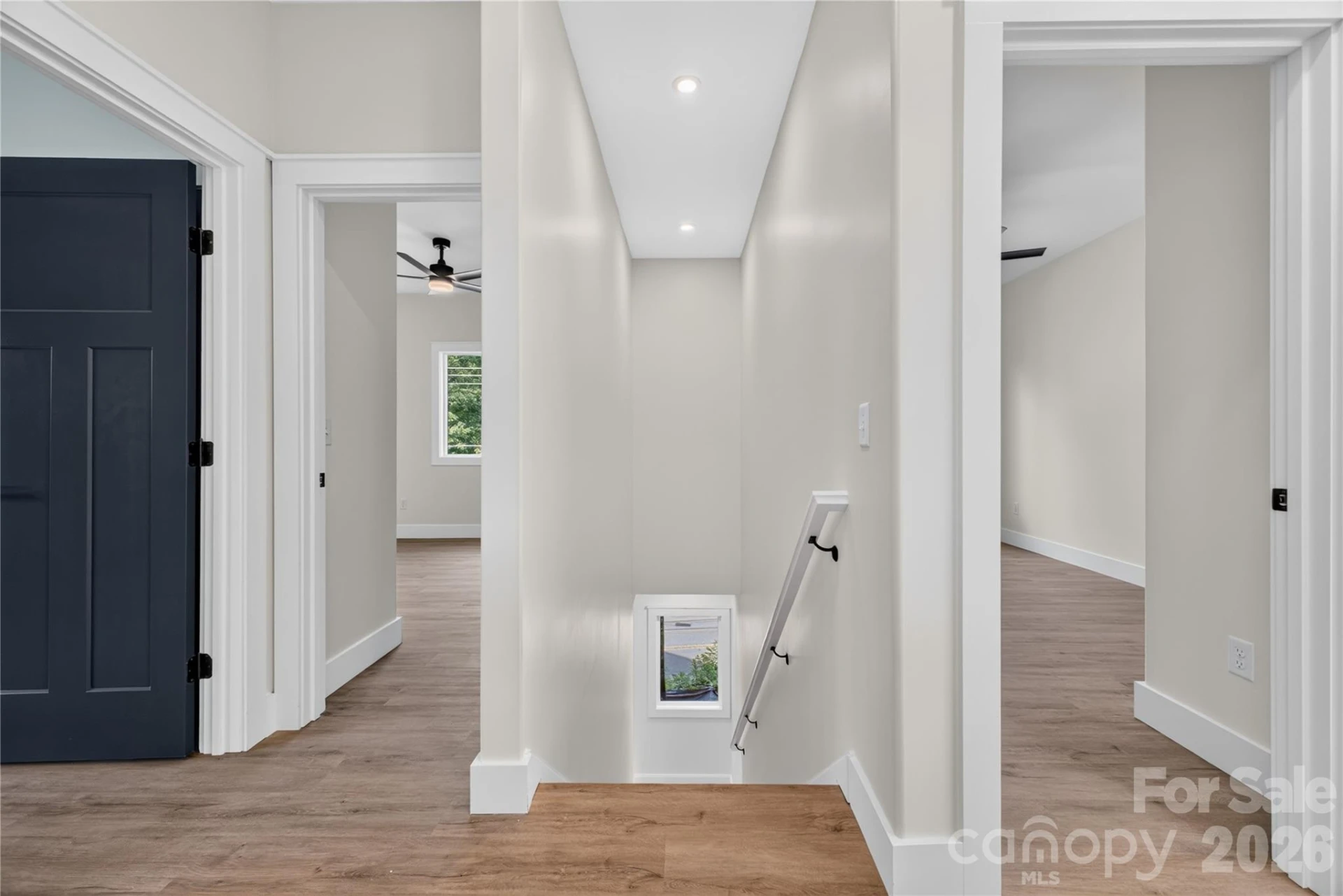 1013 Fassifern Court - Photo 12