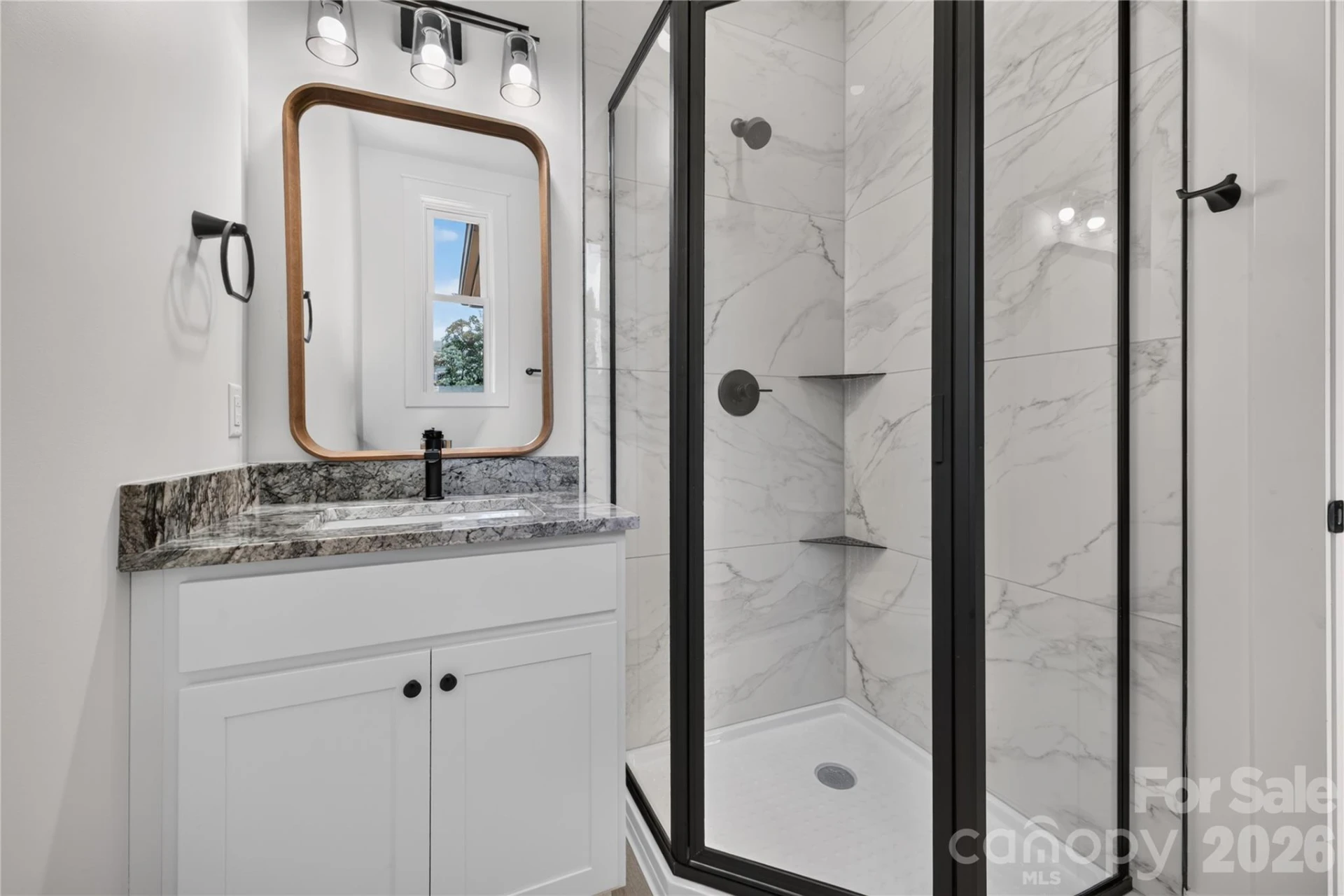 1013 Fassifern Court - Photo 23