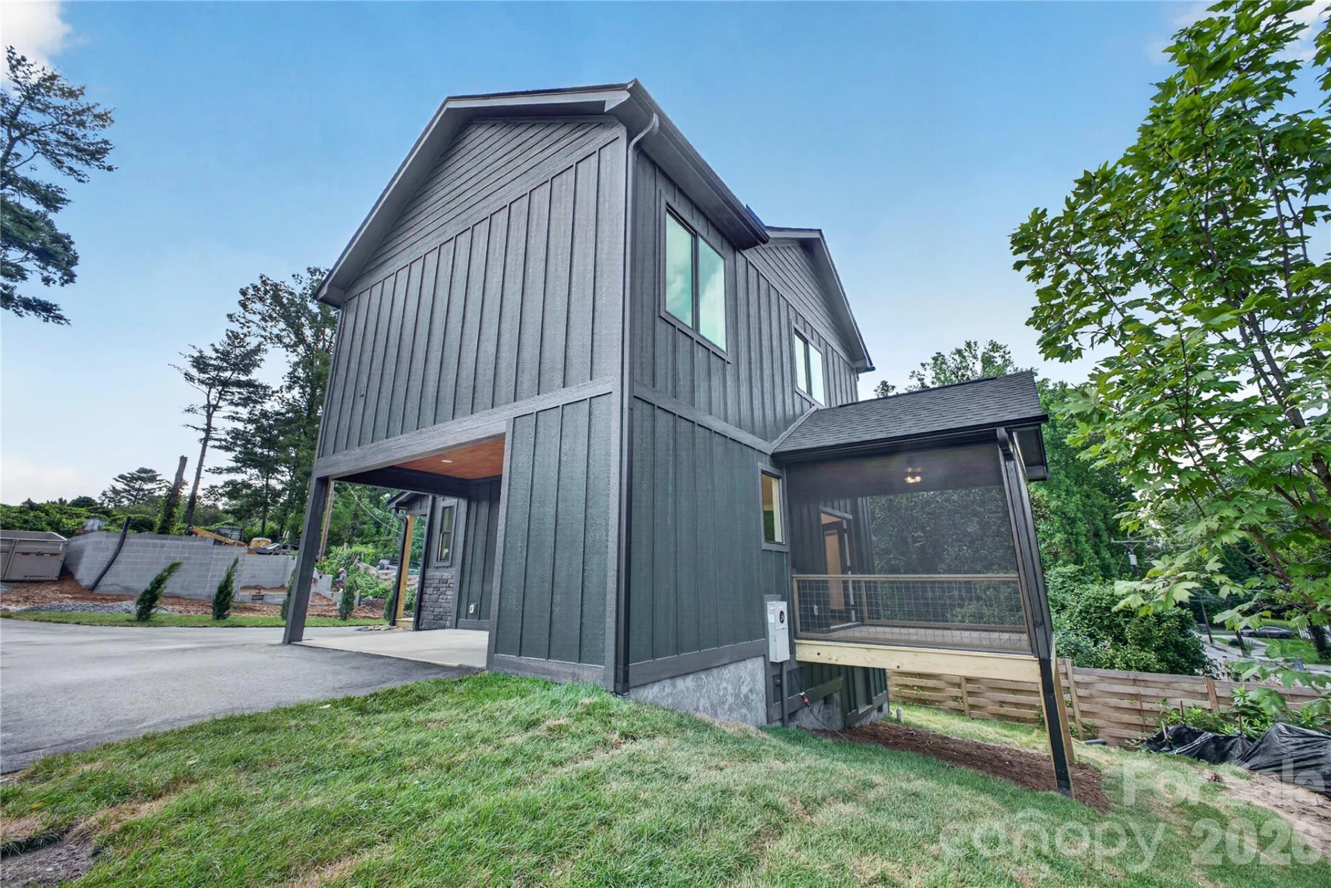 1013 Fassifern Court - Photo 29