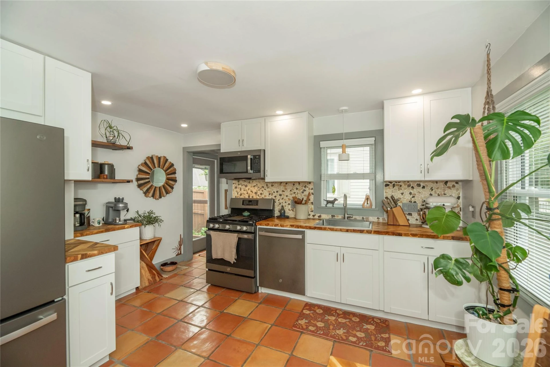 357 N Country Club Road - Photo 7