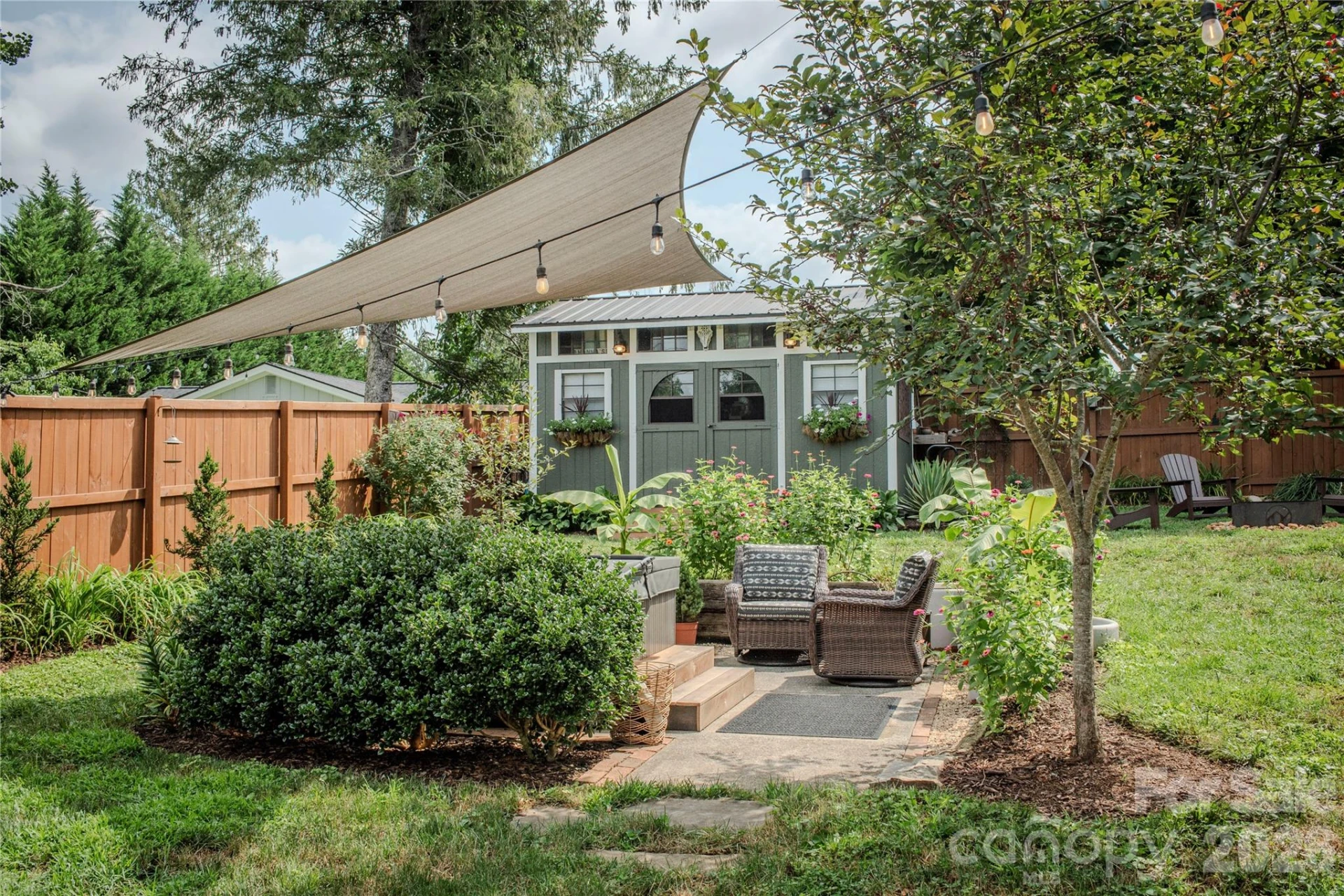 357 N Country Club Road - Photo 31