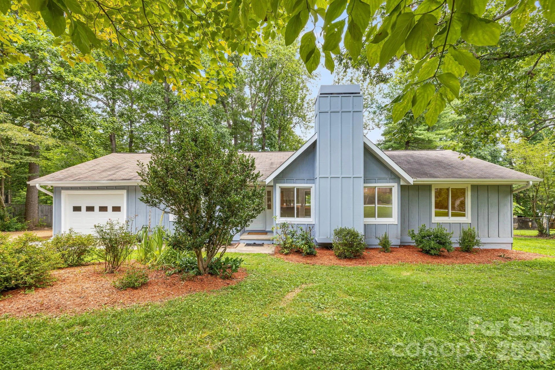 35 Golden Oaks Lane - Photo 3
