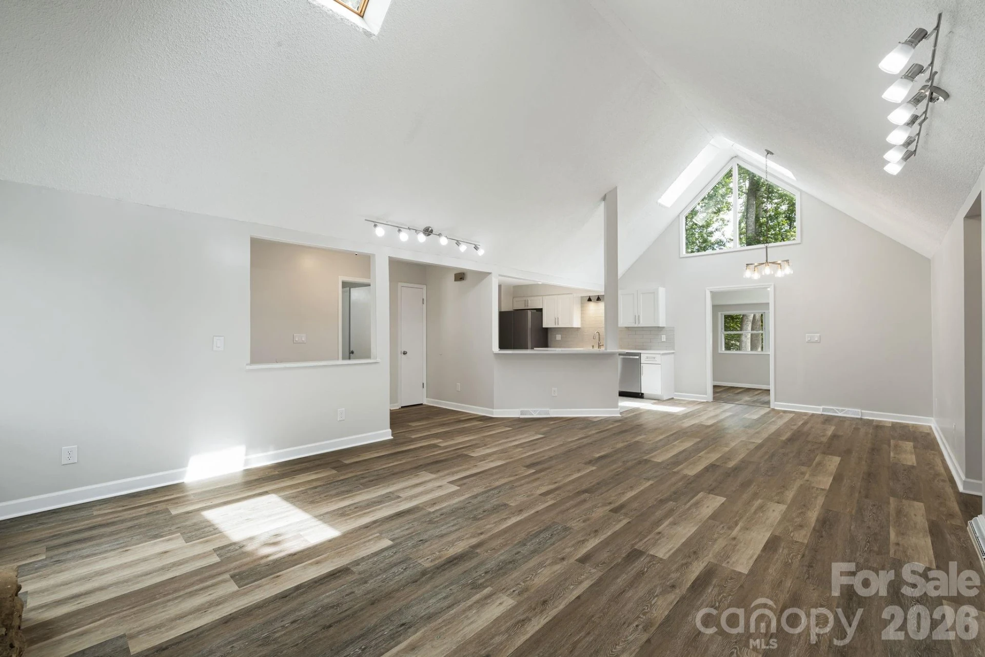 35 Golden Oaks Lane - Photo 10