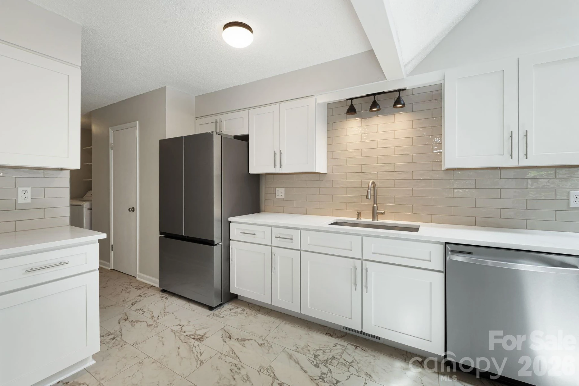 35 Golden Oaks Lane - Photo 15