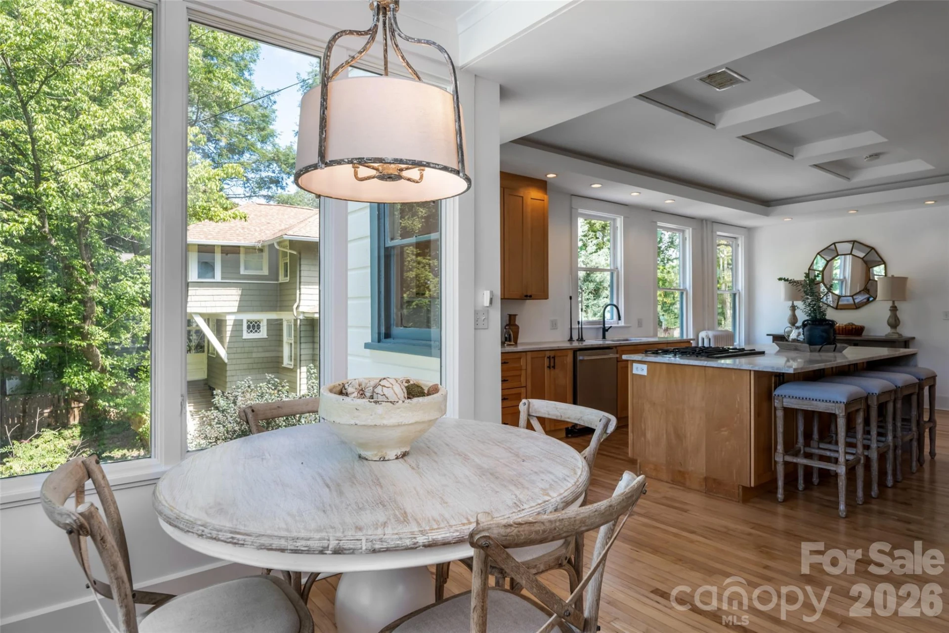 142 Edwin Place - Photo 12