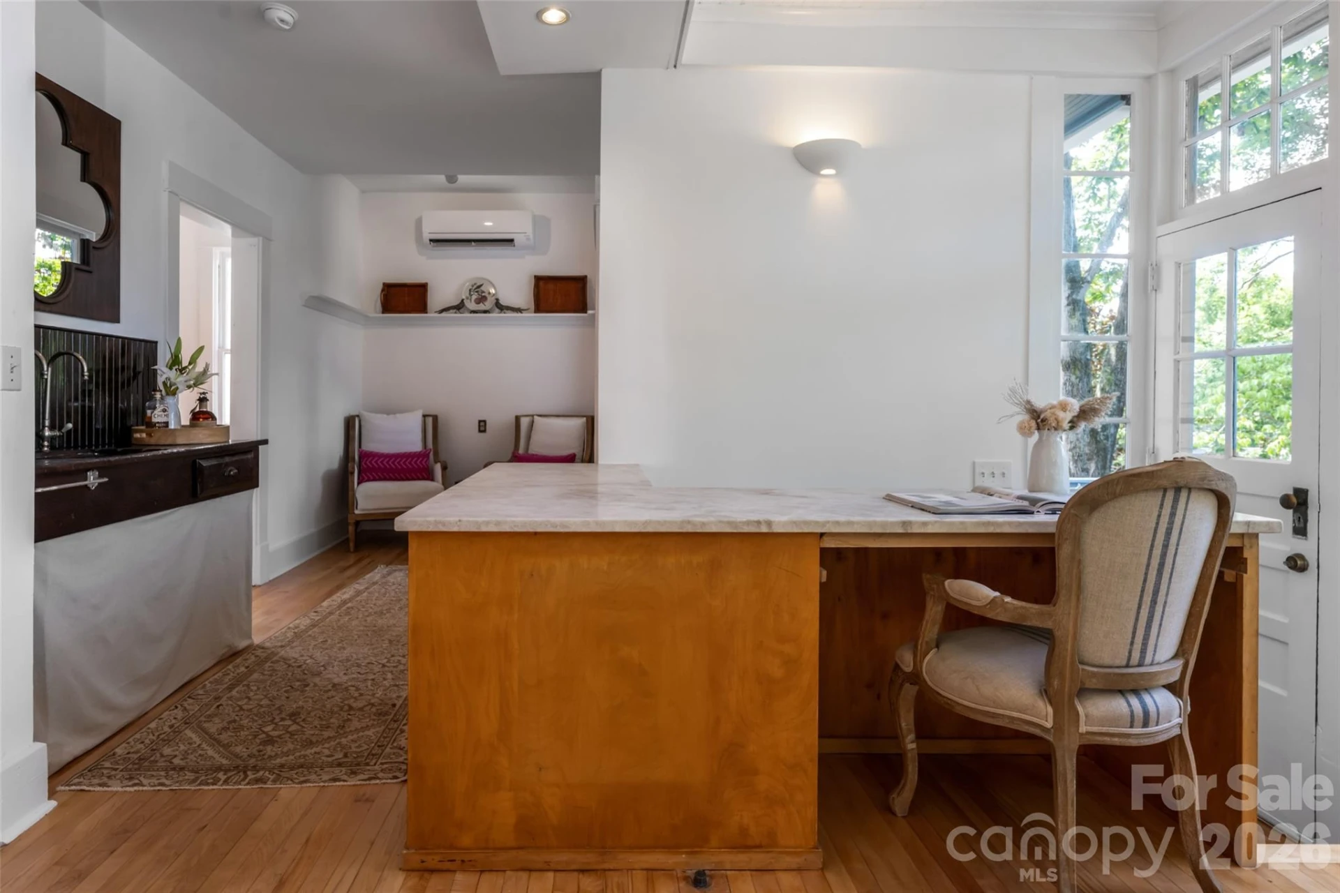 142 Edwin Place - Photo 15
