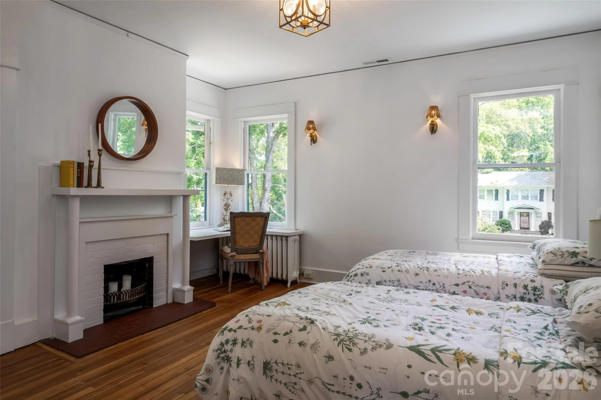 142 Edwin Place - Photo 34
