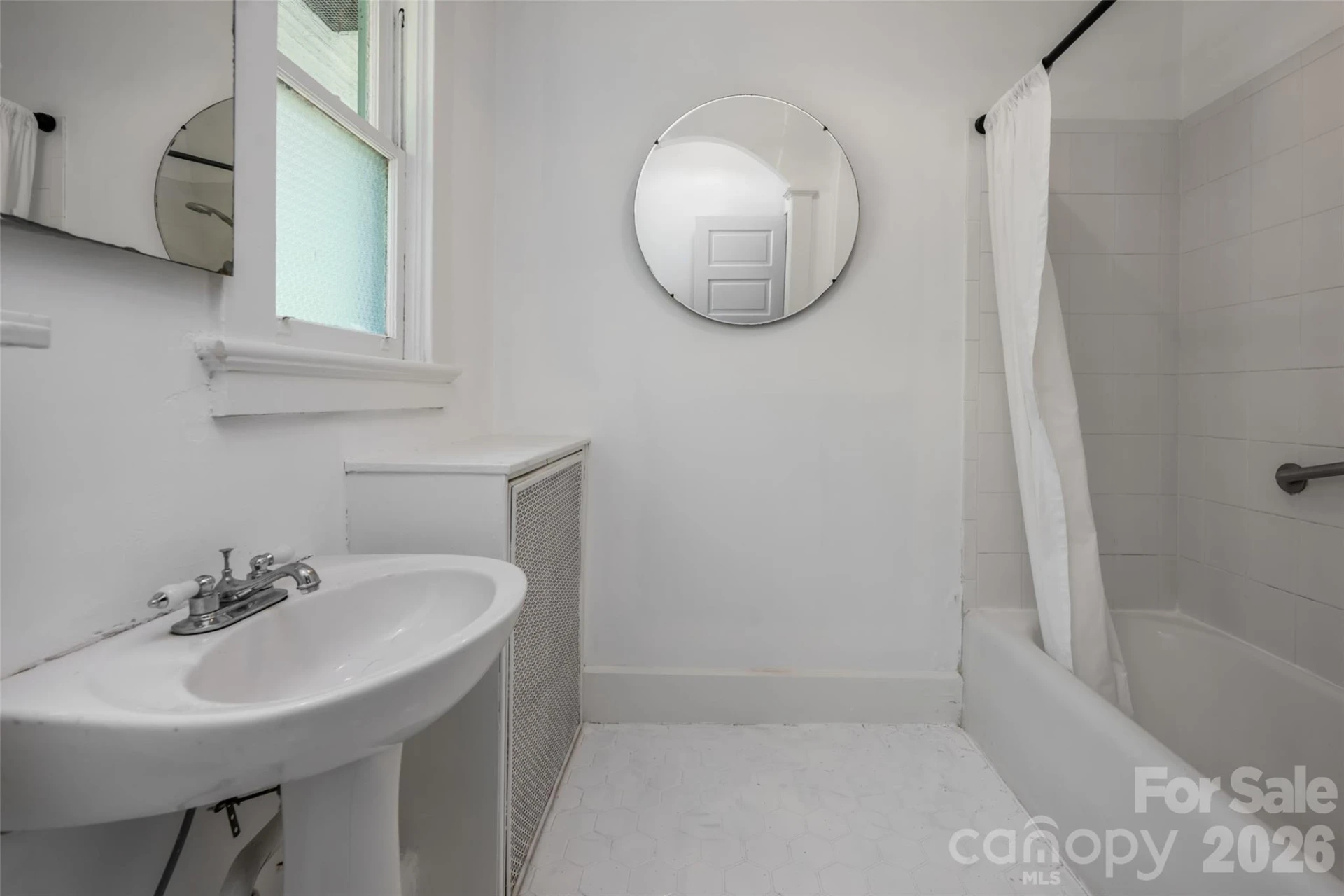 142 Edwin Place - Photo 36