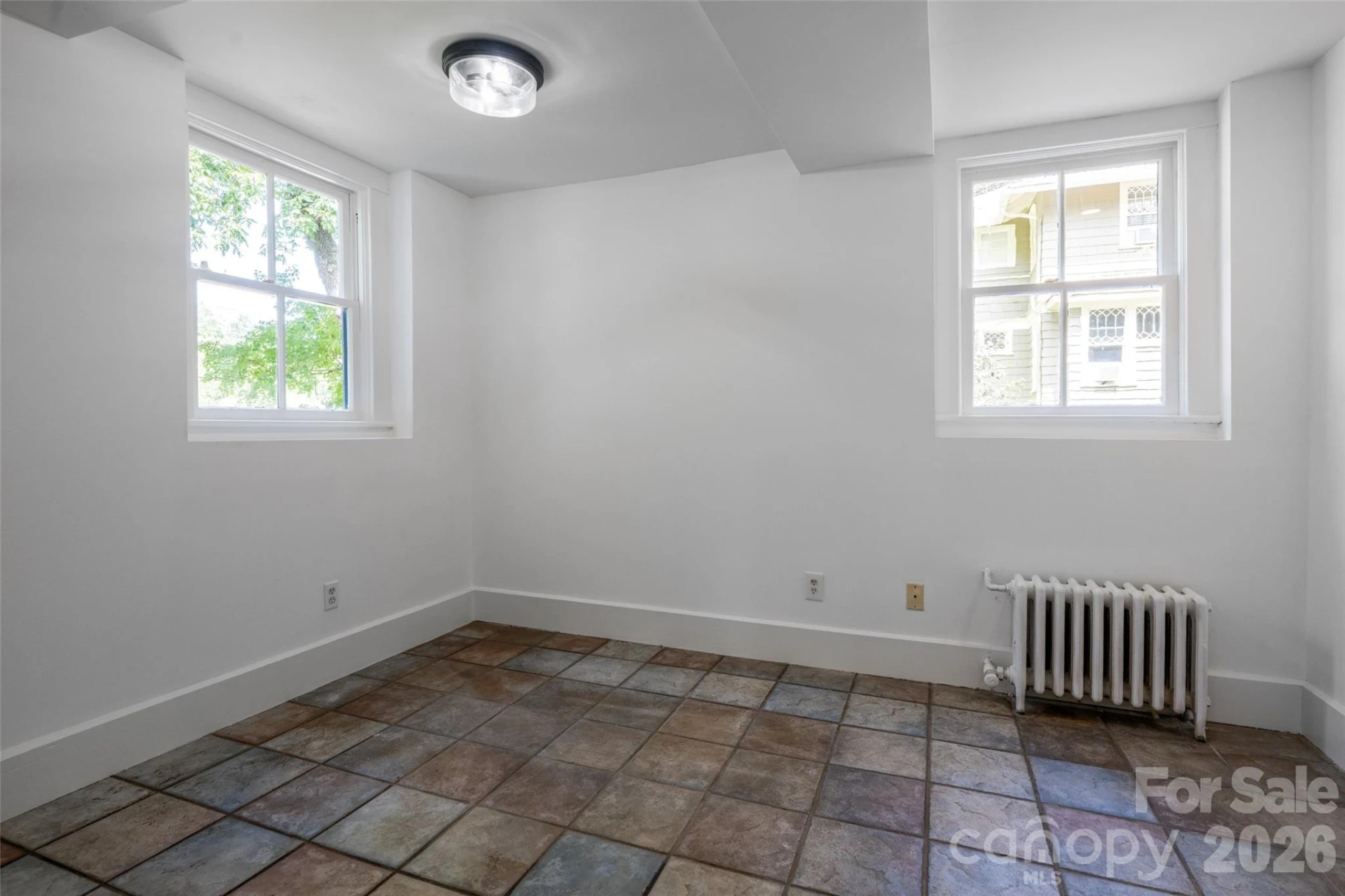 142 Edwin Place - Photo 41