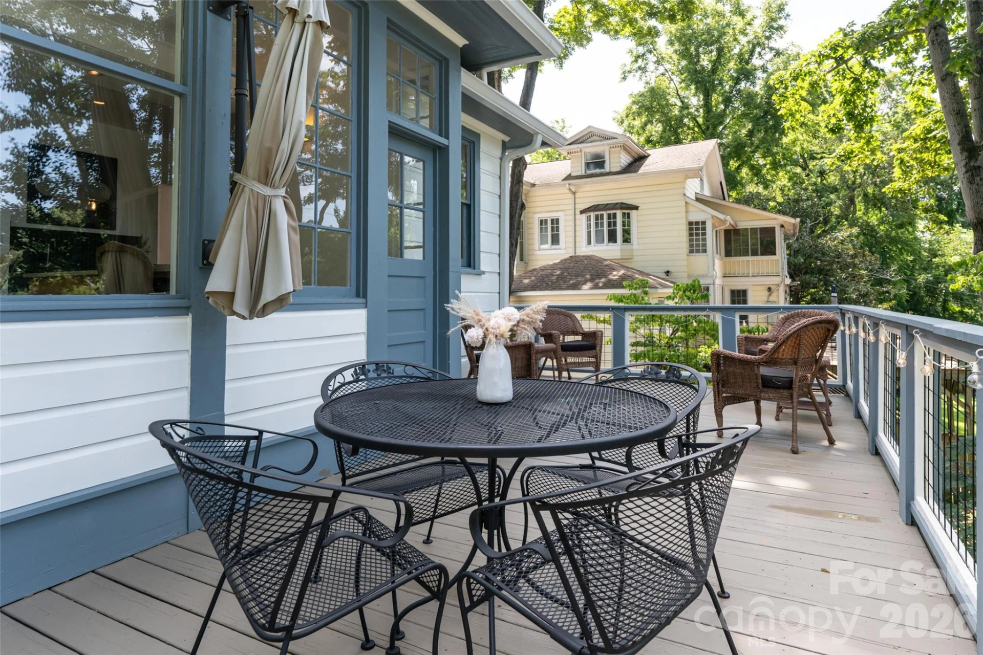 142 Edwin Place - Photo 43