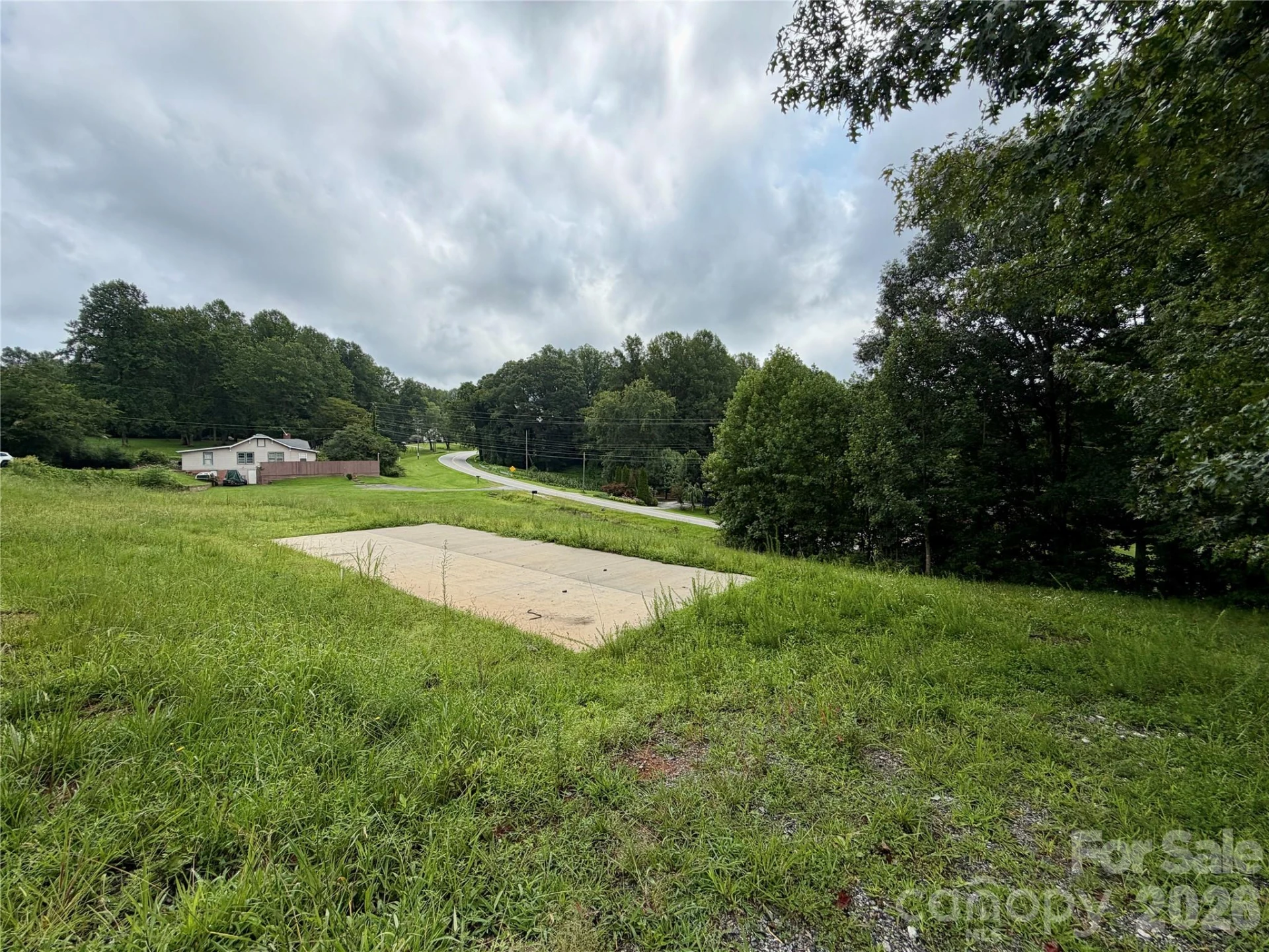 196 Beaman Road E - Photo 4