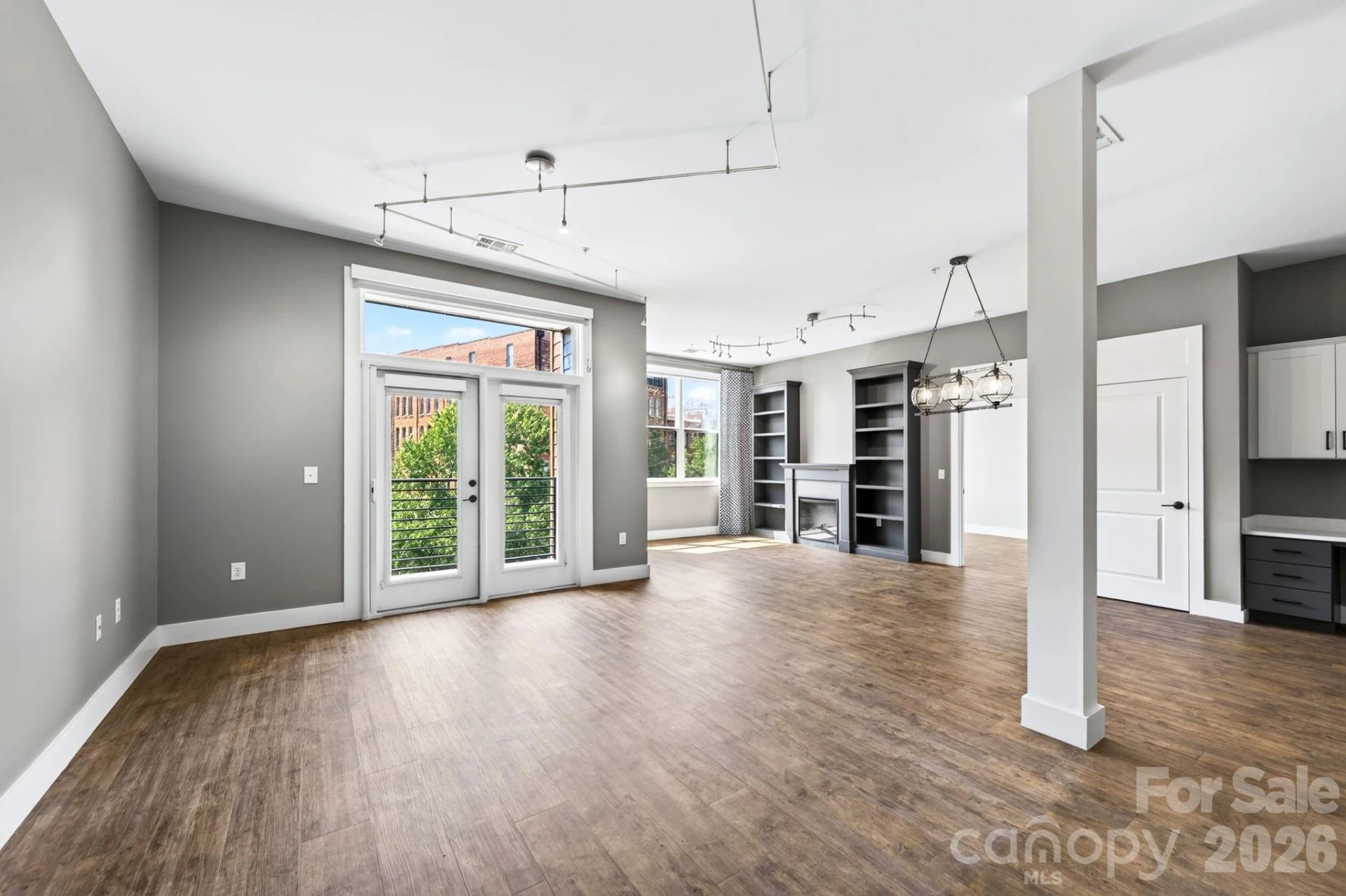 55 S Market Street #404 - Photo 4