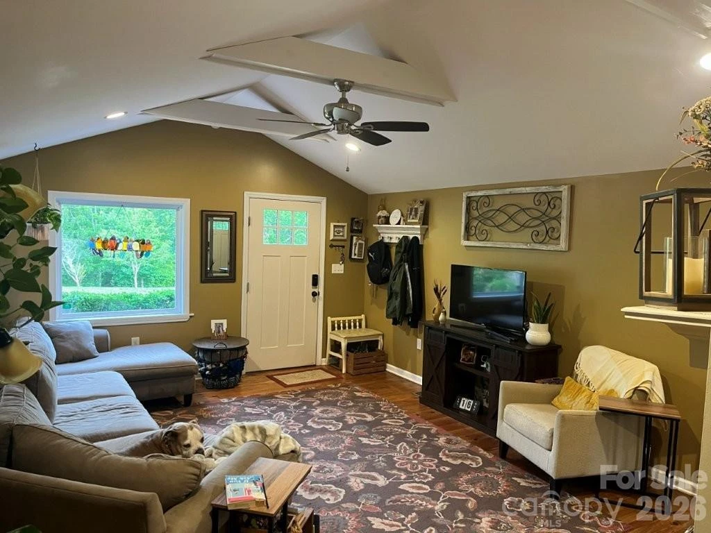 325 Ewbank Road - Photo 5