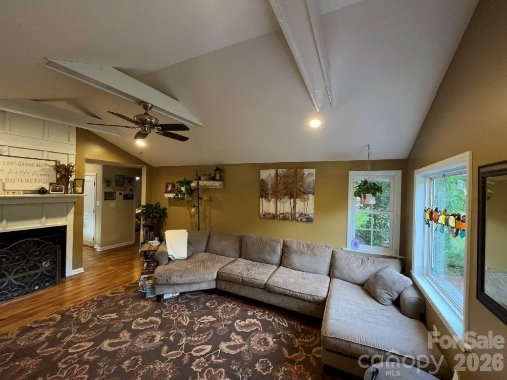 325 Ewbank Road - Photo 9